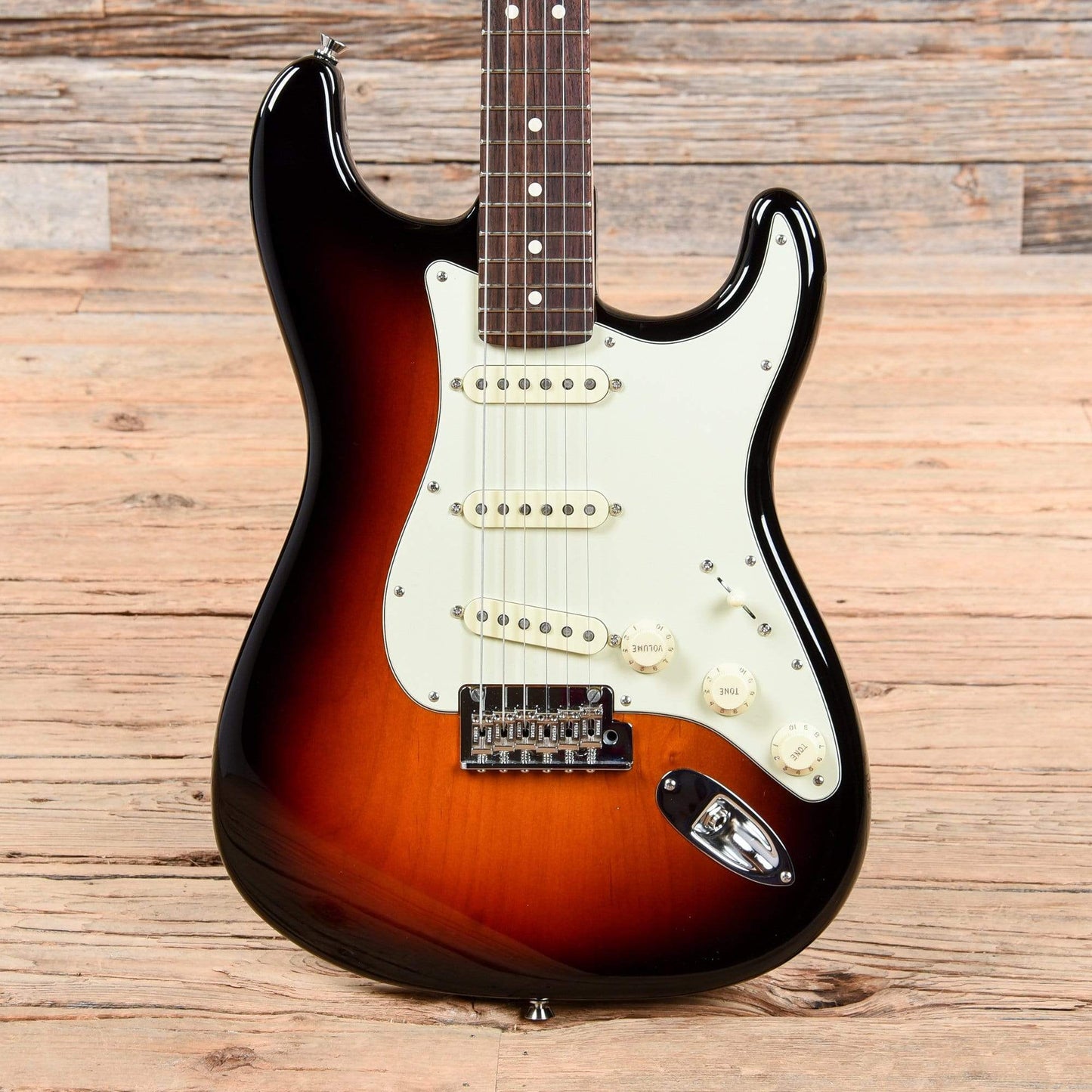 Fender American Pro Stratocaster Sunburst 2019 Electric Guitars / Solid Body