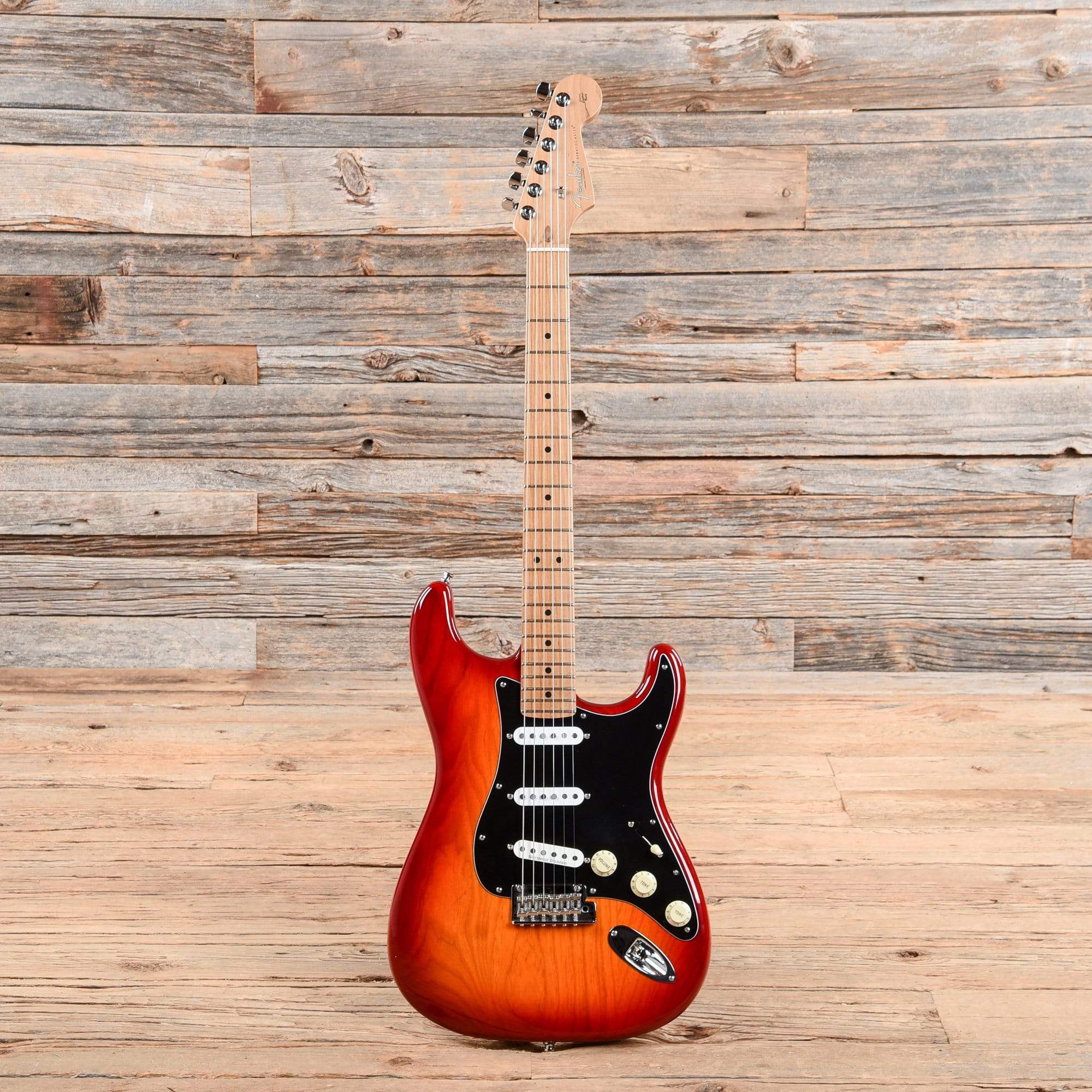 Fender American Pro Stratocaster w/Roasted Maple Neck Aged Cherry Burst 2018 Electric Guitars / Solid Body