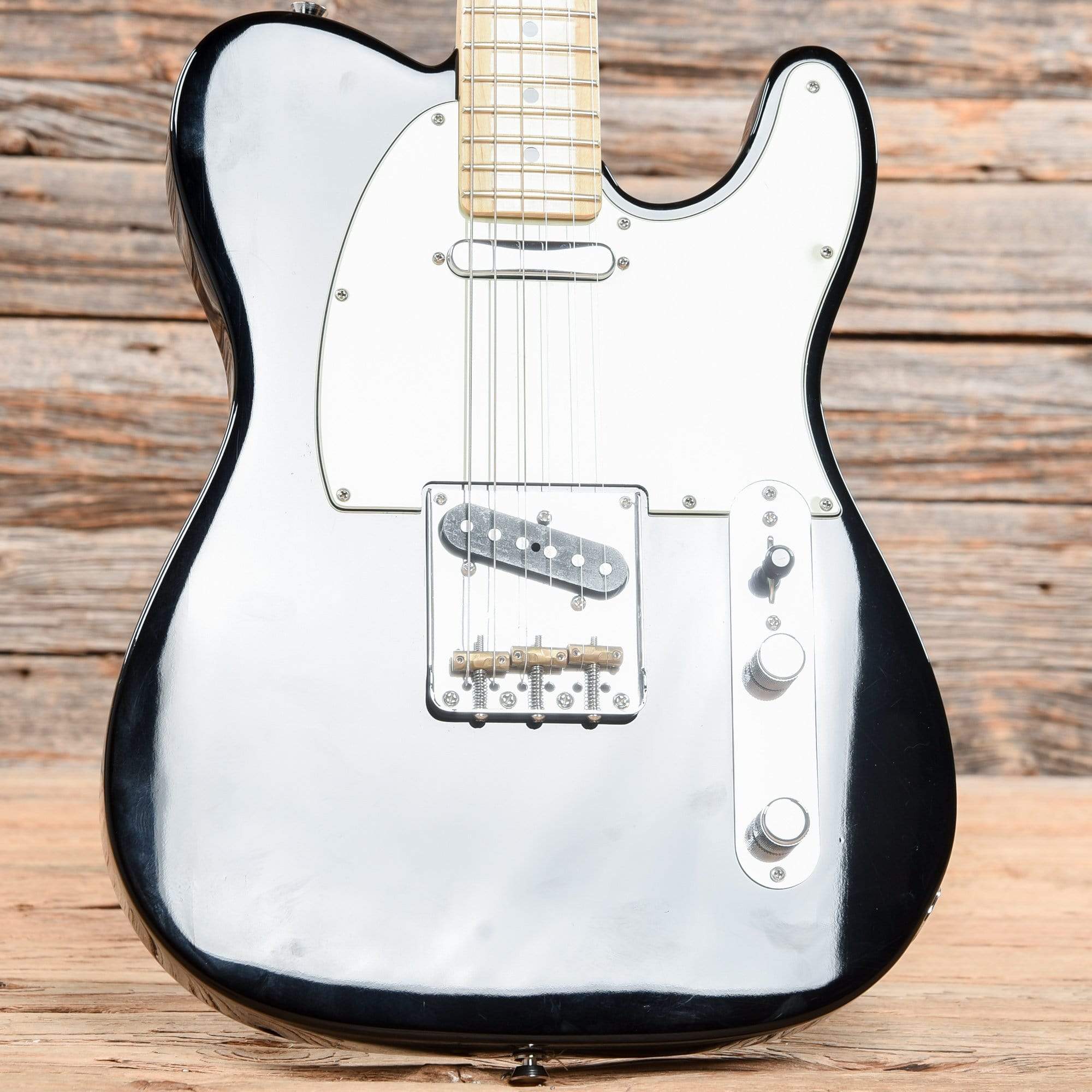 Fender American Pro Telecaster Black 2018 – Chicago Music
