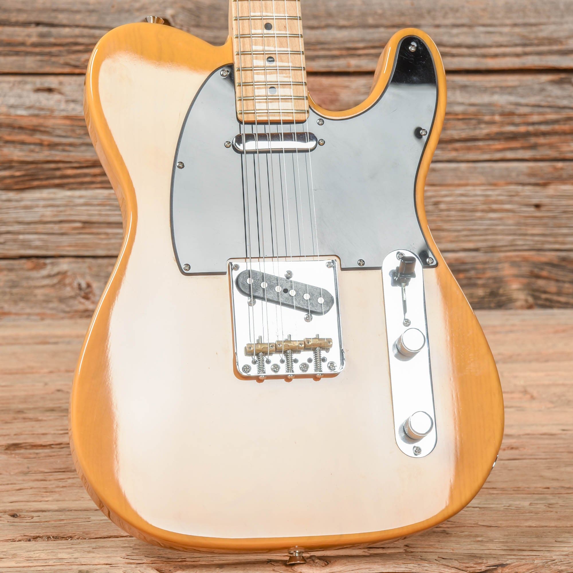 Fender American Pro Telecaster Butterscotch Blonde Electric Guitars / Solid Body