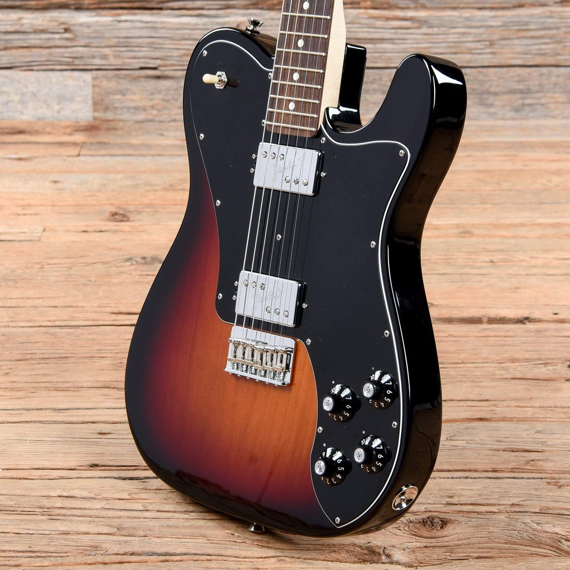 Fender American Pro Telecaster Deluxe Shawbucker Sunburst 2019 Electric Guitars / Solid Body