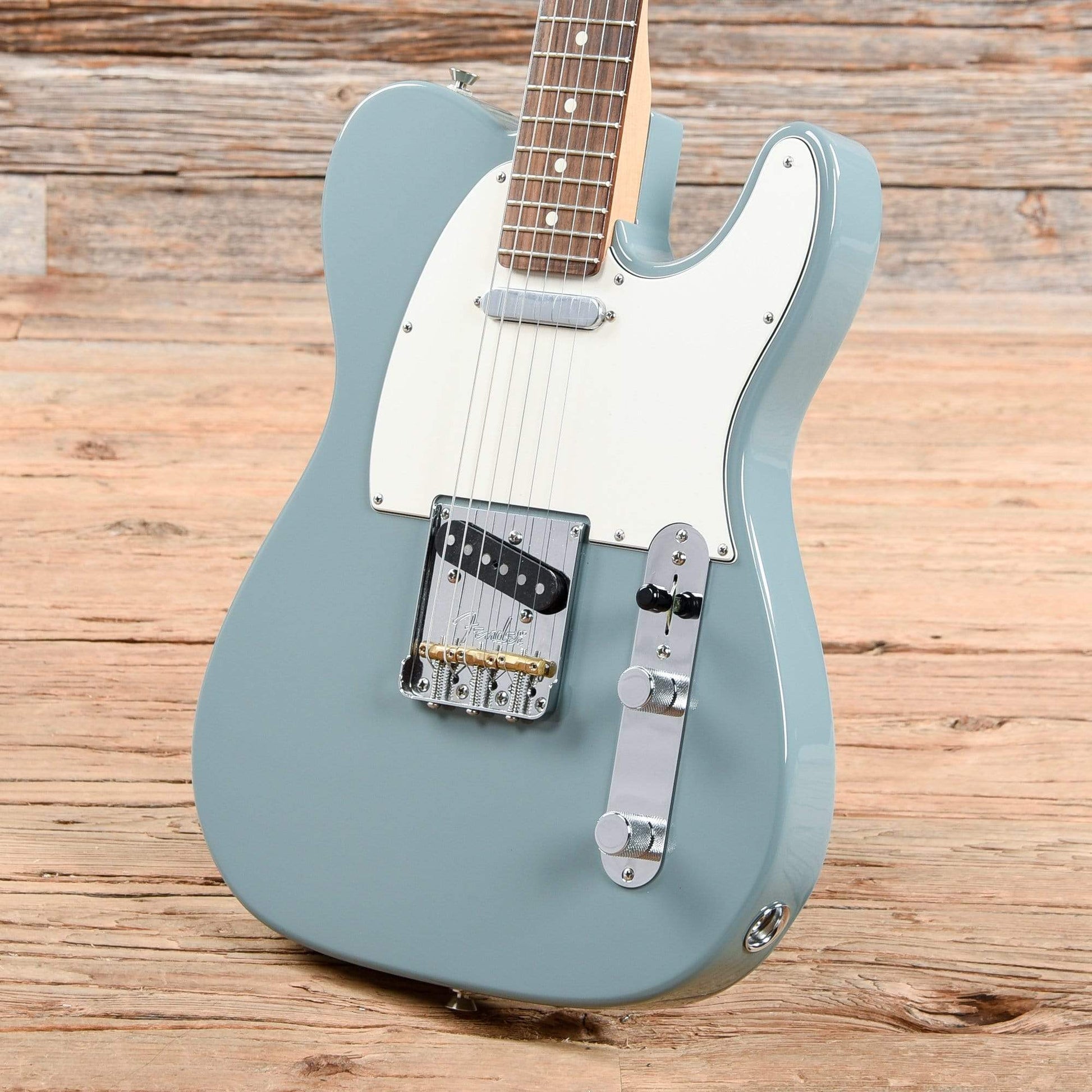 Fender American Pro Telecaster Sonic Gray 2017 Electric Guitars / Solid Body