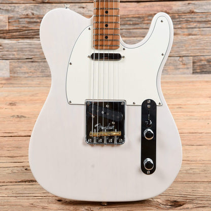Fender American Pro Telecaster w/Roasted Maple Neck White Blonde 2019 Electric Guitars / Solid Body