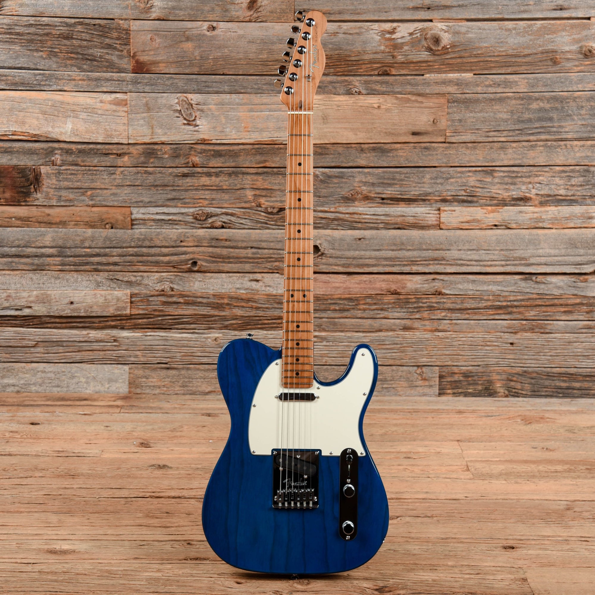 Fender American Pro Telecaster with Roasted Maple Neck Sapphire Blue