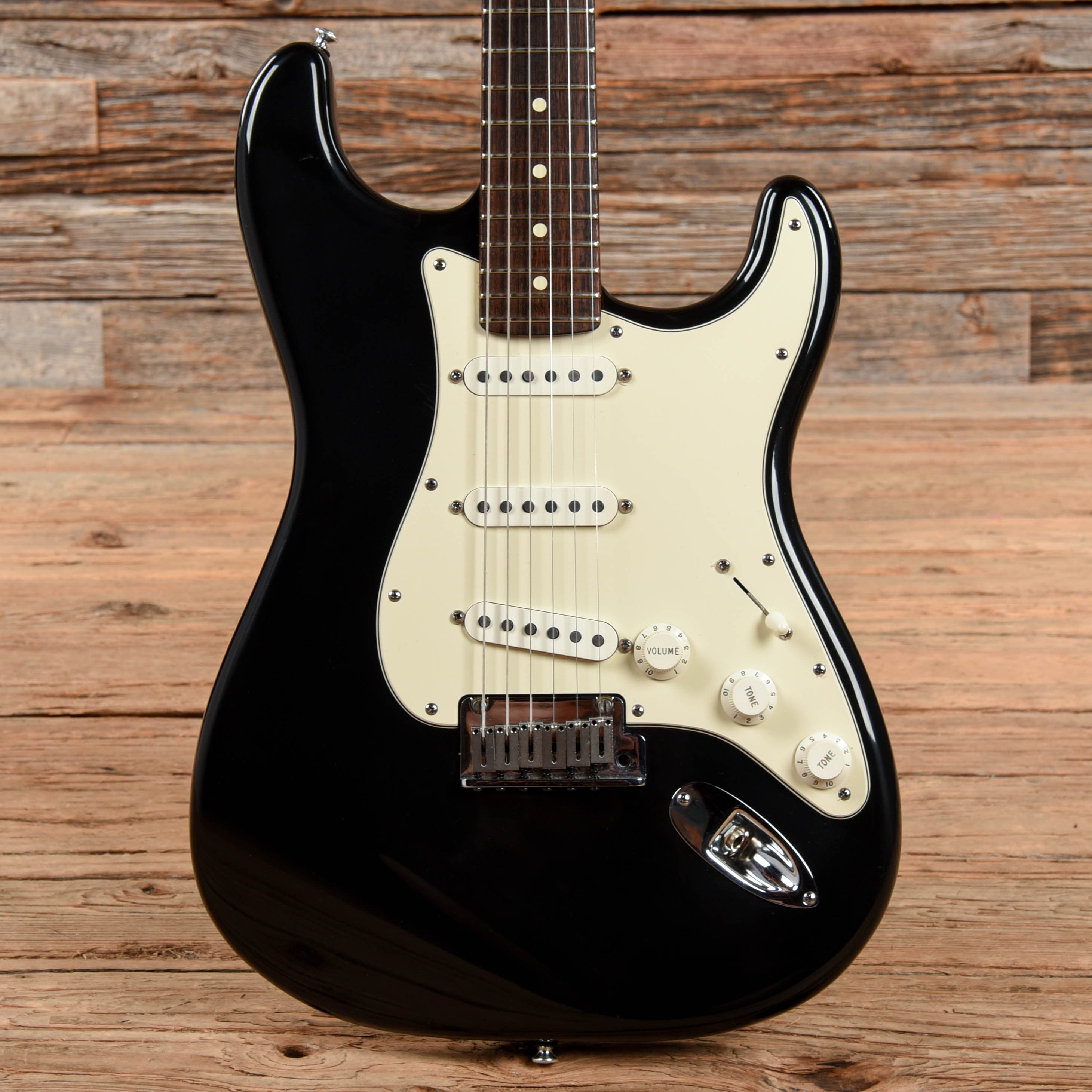 Fender American Series Stratocaster Black 2001 Electric Guitars / Solid Body