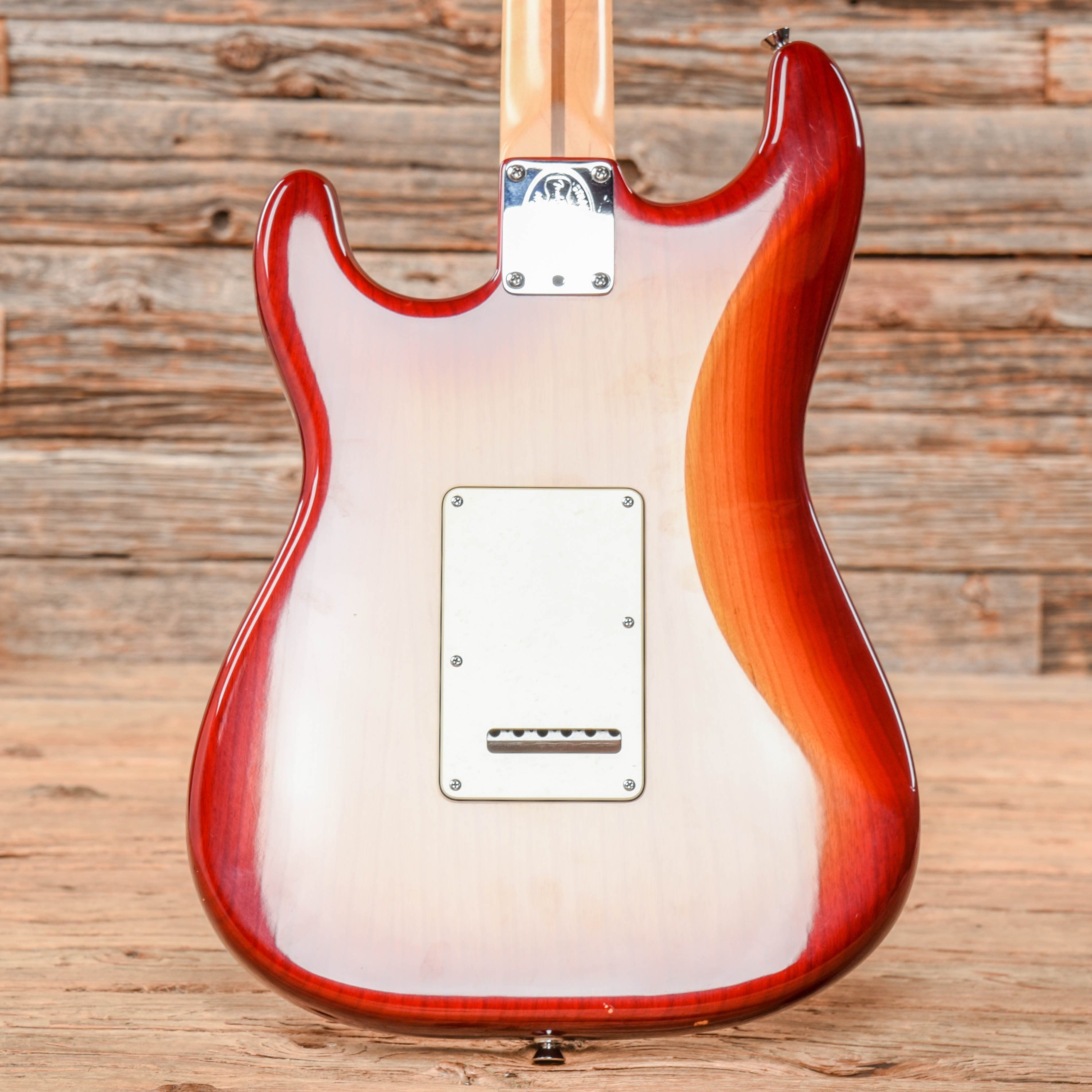 Fender American Series Stratocaster HSS Sienna Sunburst 2004 Electric Guitars / Solid Body