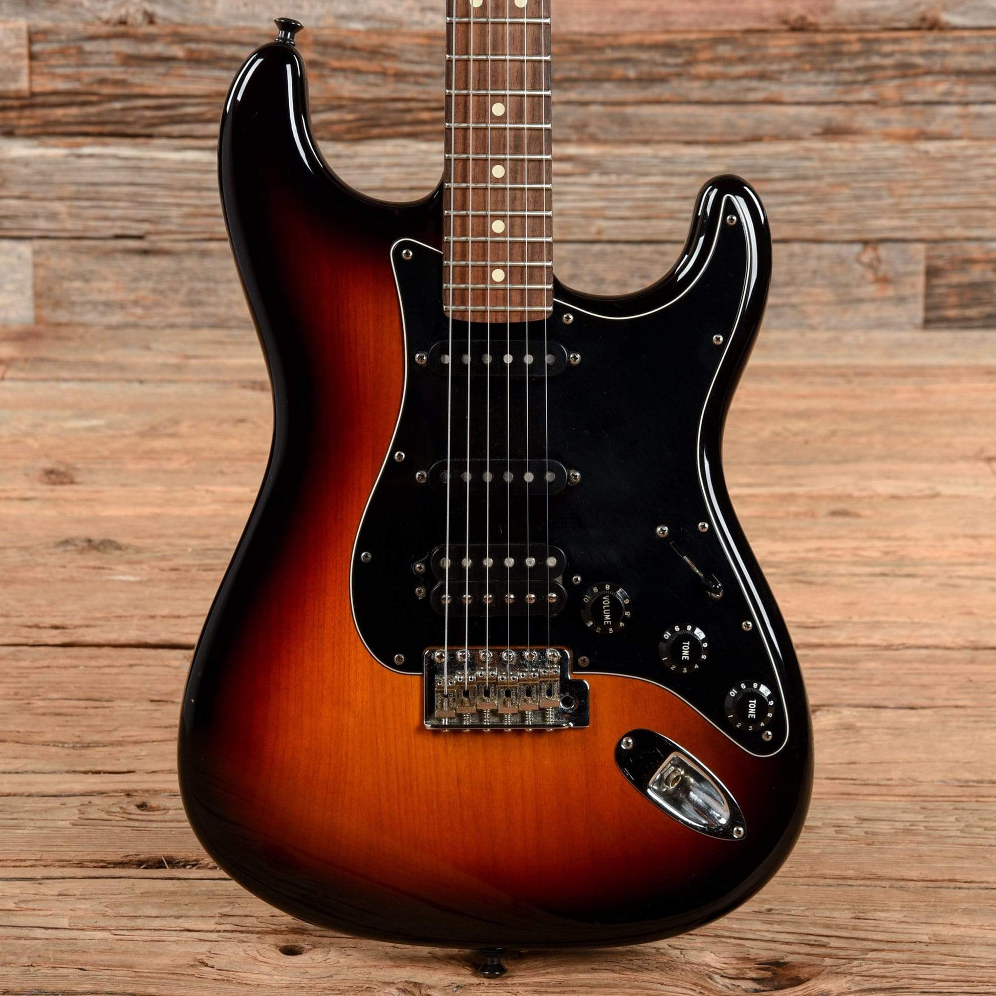 Fender American Special Stratocaster HSS Sunburst 2011 Electric Guitars / Solid Body