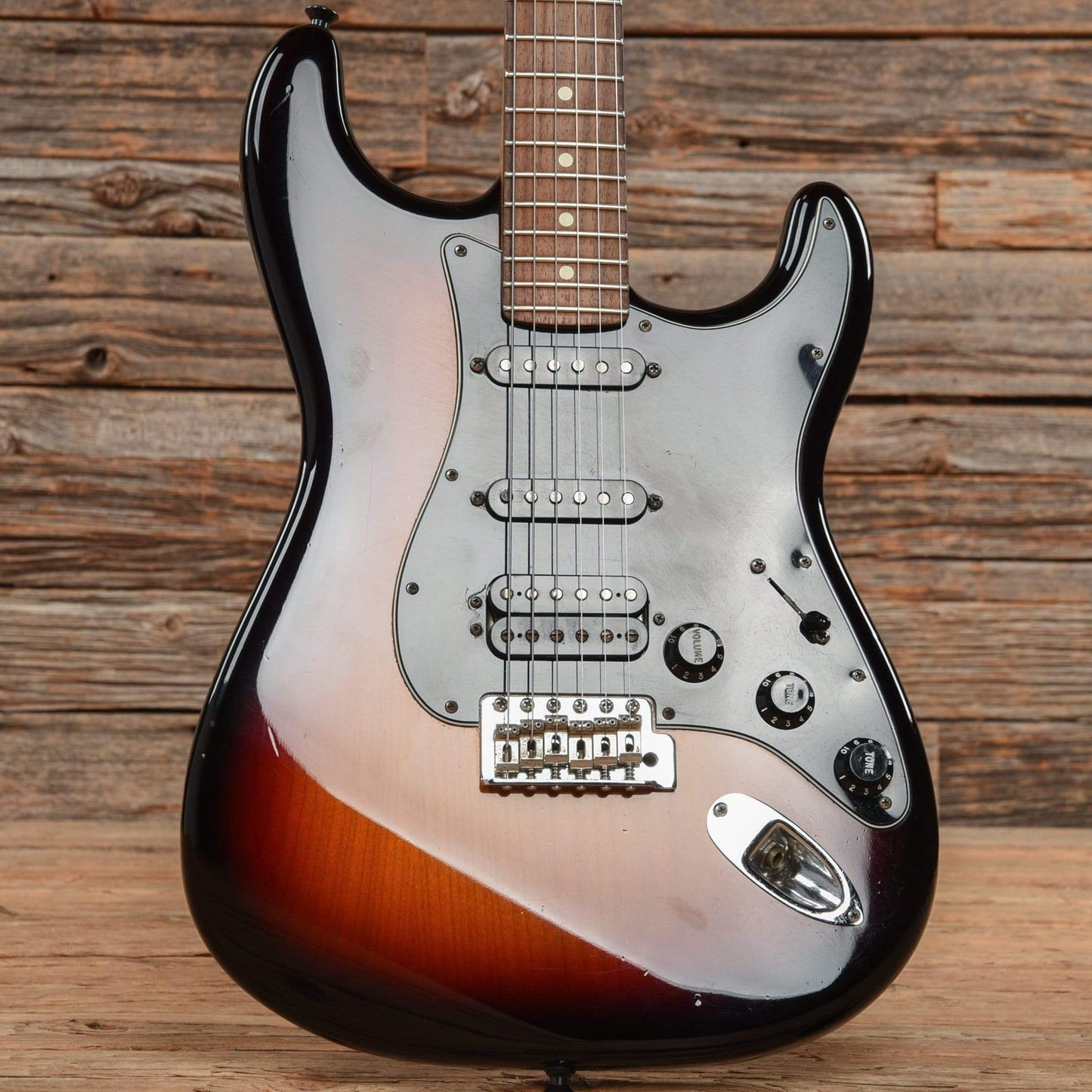 Fender American Special Stratocaster HSS Sunburst 2011 Electric Guitars / Solid Body