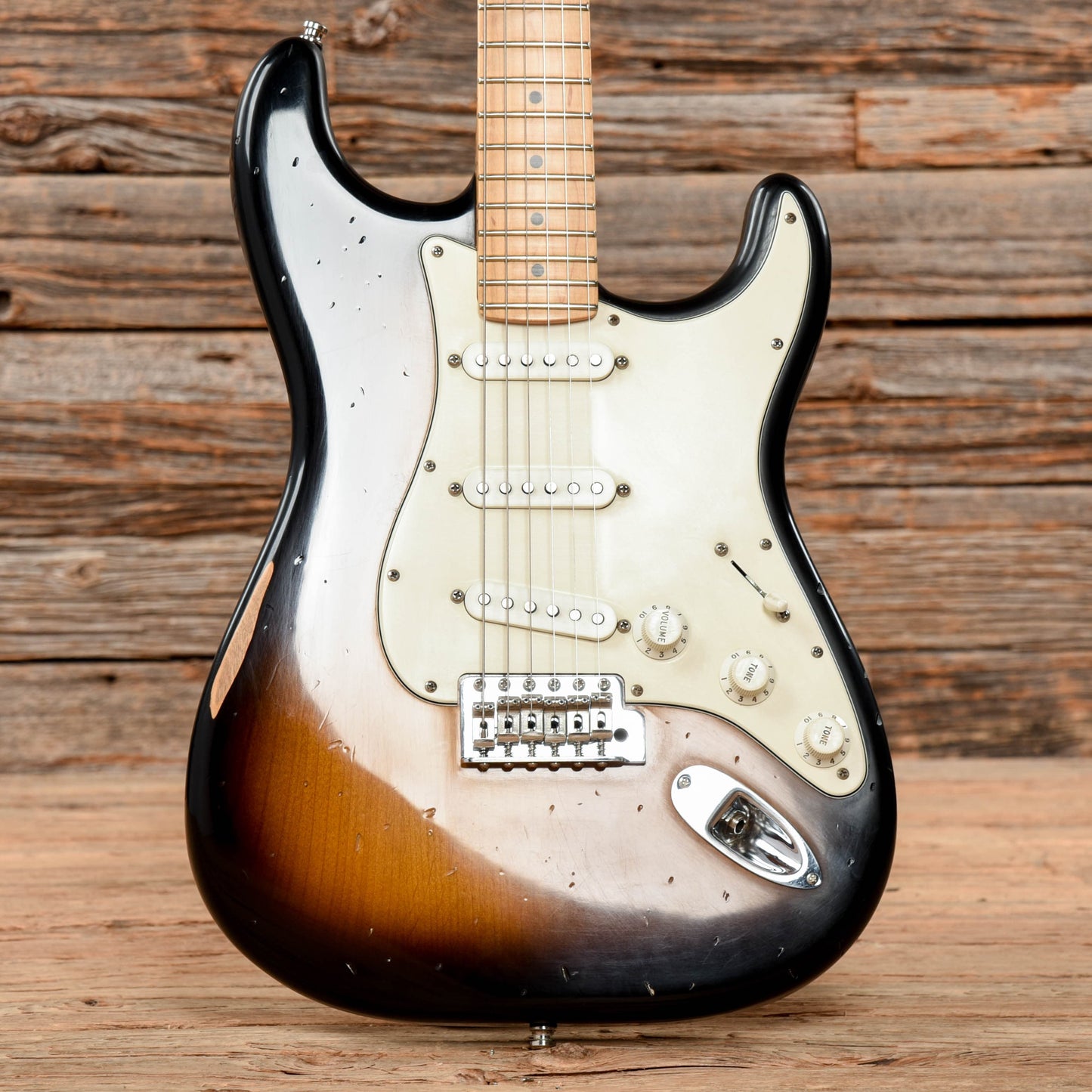 Fender American Special Stratocaster Sunburst 2009 Electric Guitars / Solid Body
