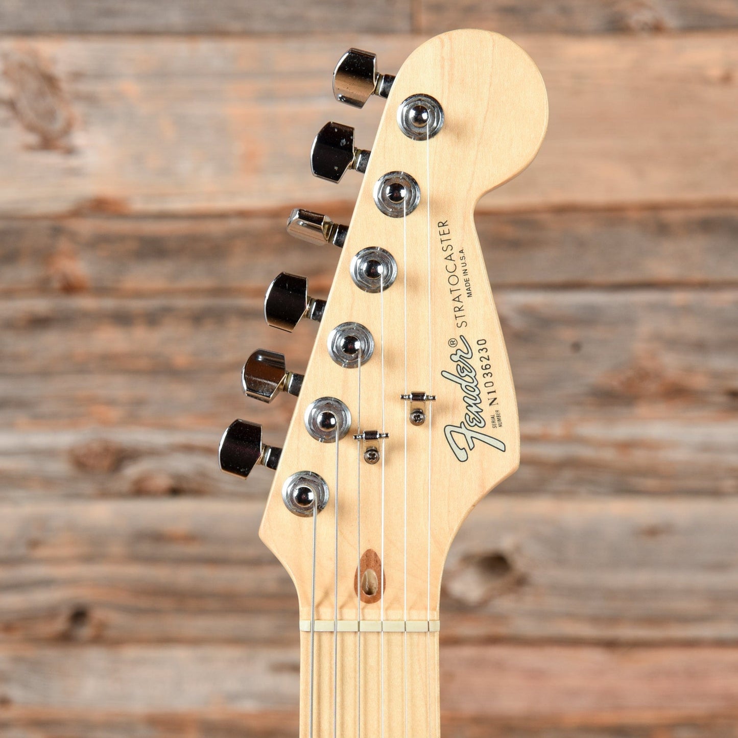 Fender American Standard Stratocaster 3-Color Sunburst 1992 Electric Guitars / Solid Body