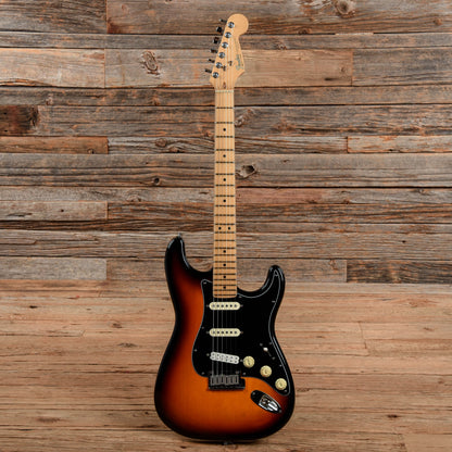 Fender American Standard Stratocaster 3-Color Sunburst 1993 Electric Guitars / Solid Body