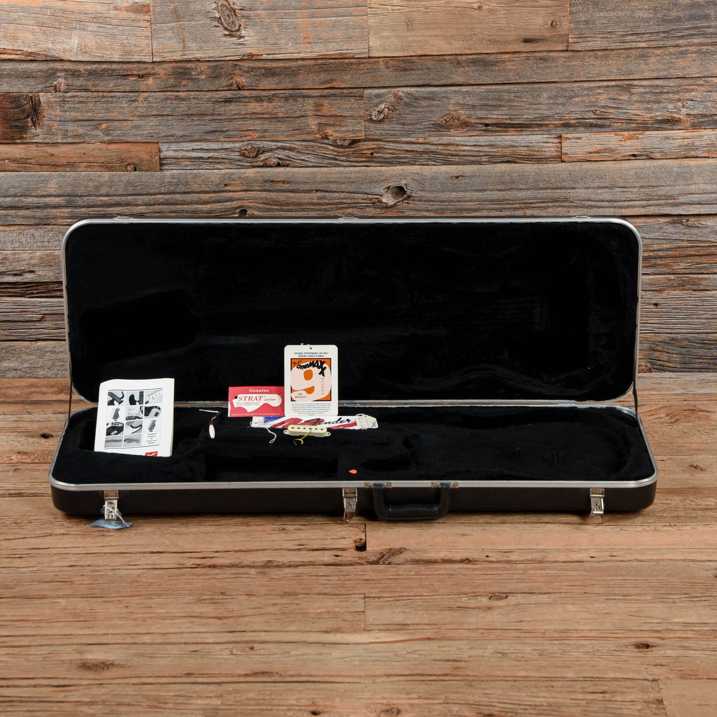 Fender American Standard Stratocaster 3-Color Sunburst 1993 Electric Guitars / Solid Body