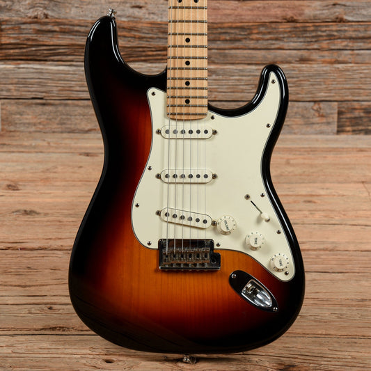 Fender American Standard Stratocaster 3-Color Sunburst 2008 Electric Guitars / Solid Body