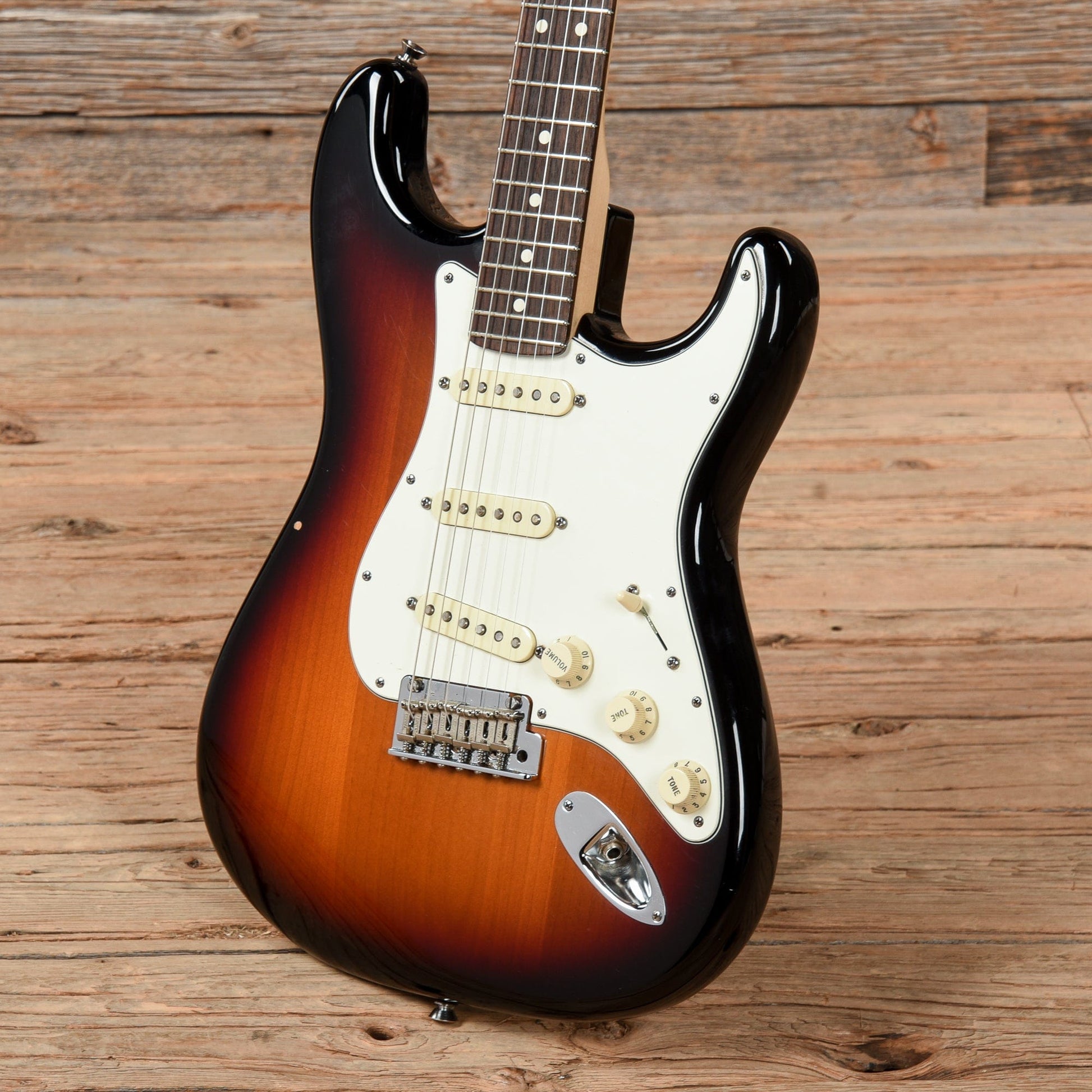 Fender American Standard Stratocaster 3-Color Sunburst 2013 Electric Guitars / Solid Body