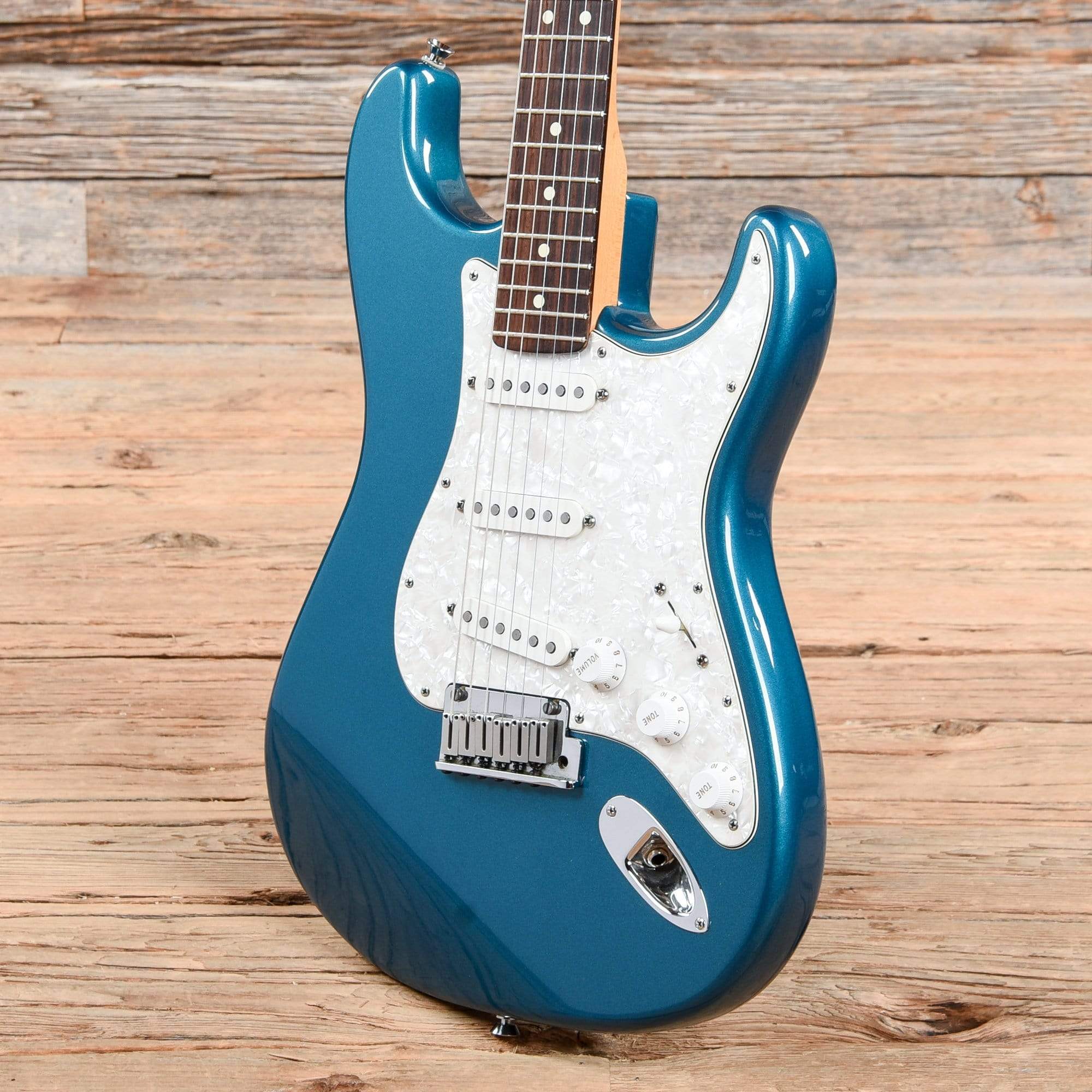 Fender American Standard Stratocaster Aquamarine Metallic 2000 Electric Guitars / Solid Body