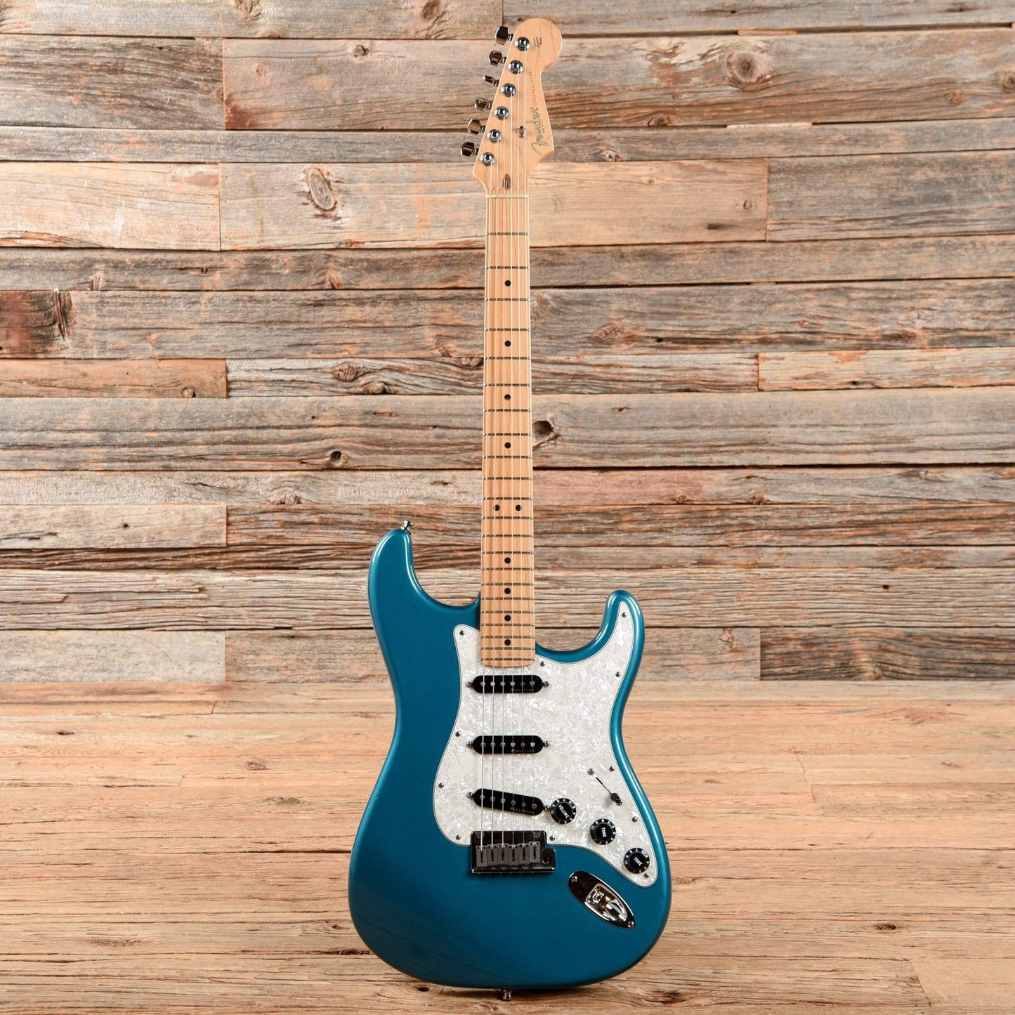 Fender American Standard Stratocaster Aquamarine Metallic 2000 Electric Guitars / Solid Body