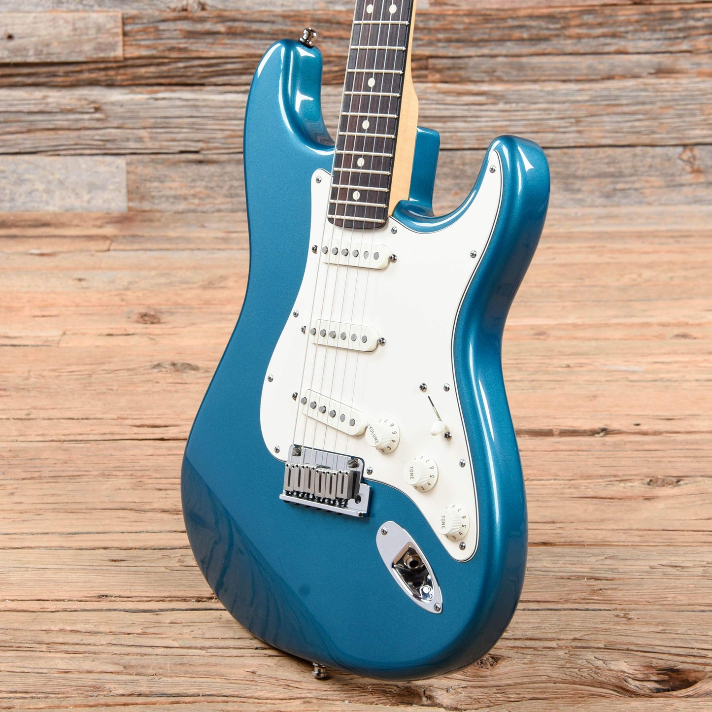 Fender American Standard Stratocaster Aquamarine Metallic 2001 Electric Guitars / Solid Body