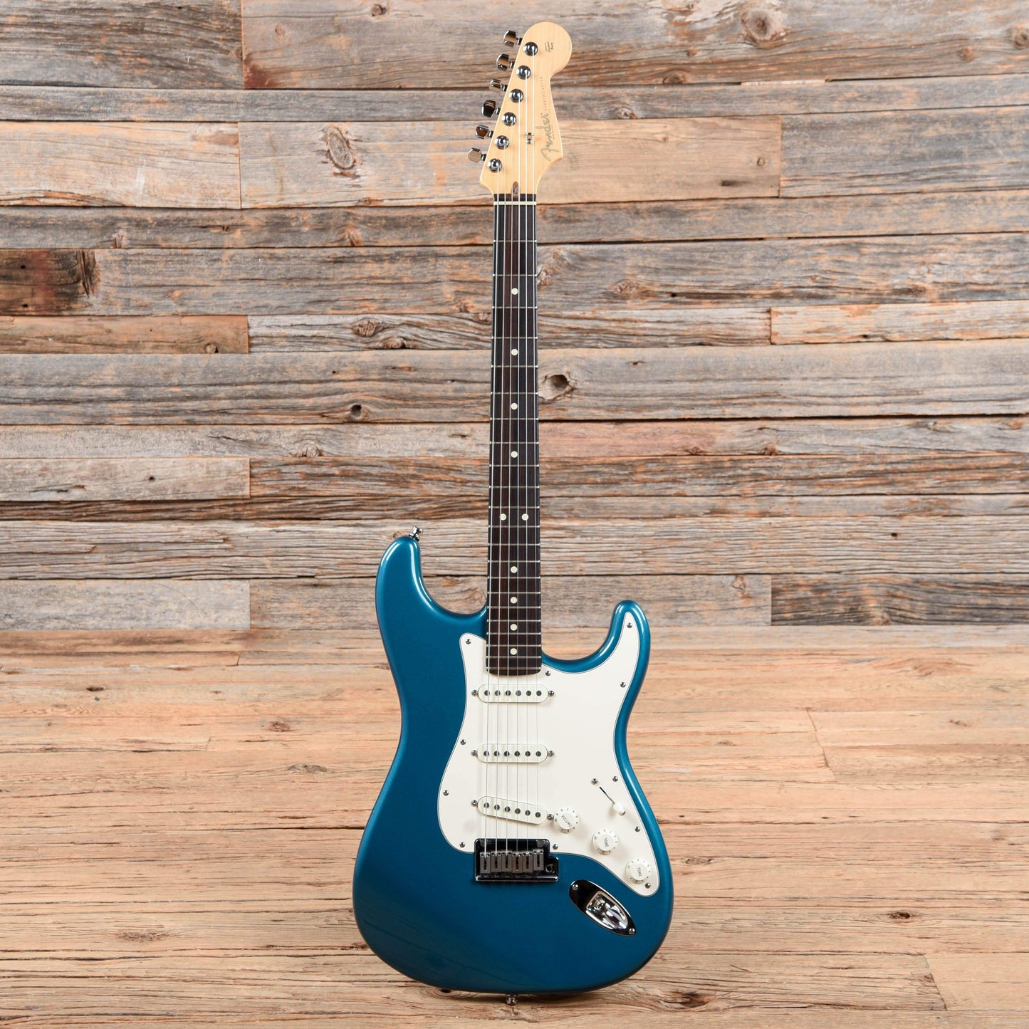 Fender American Standard Stratocaster Aquamarine Metallic 2001 Electric Guitars / Solid Body