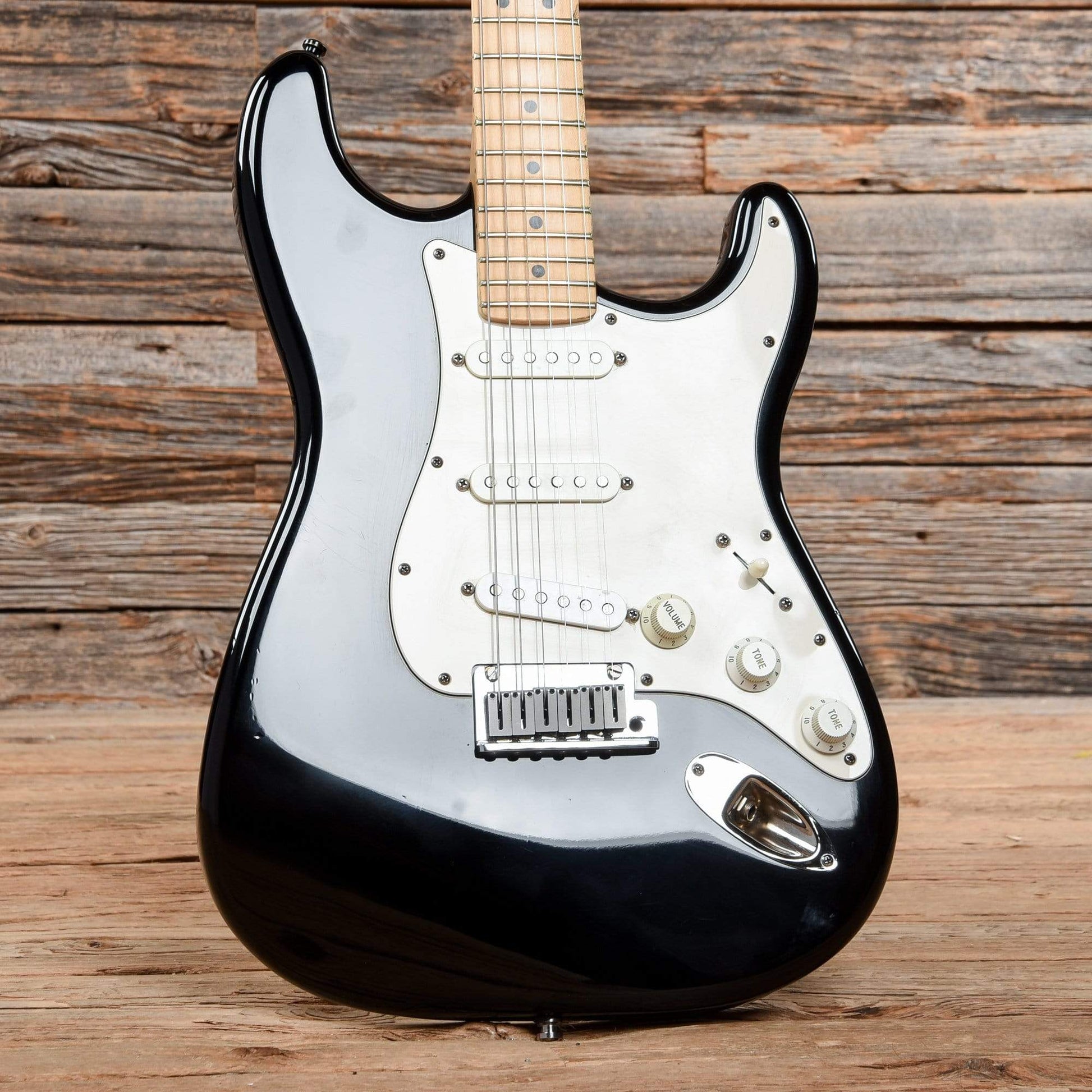 Fender American Standard Stratocaster Black 1992 Electric Guitars / Solid Body