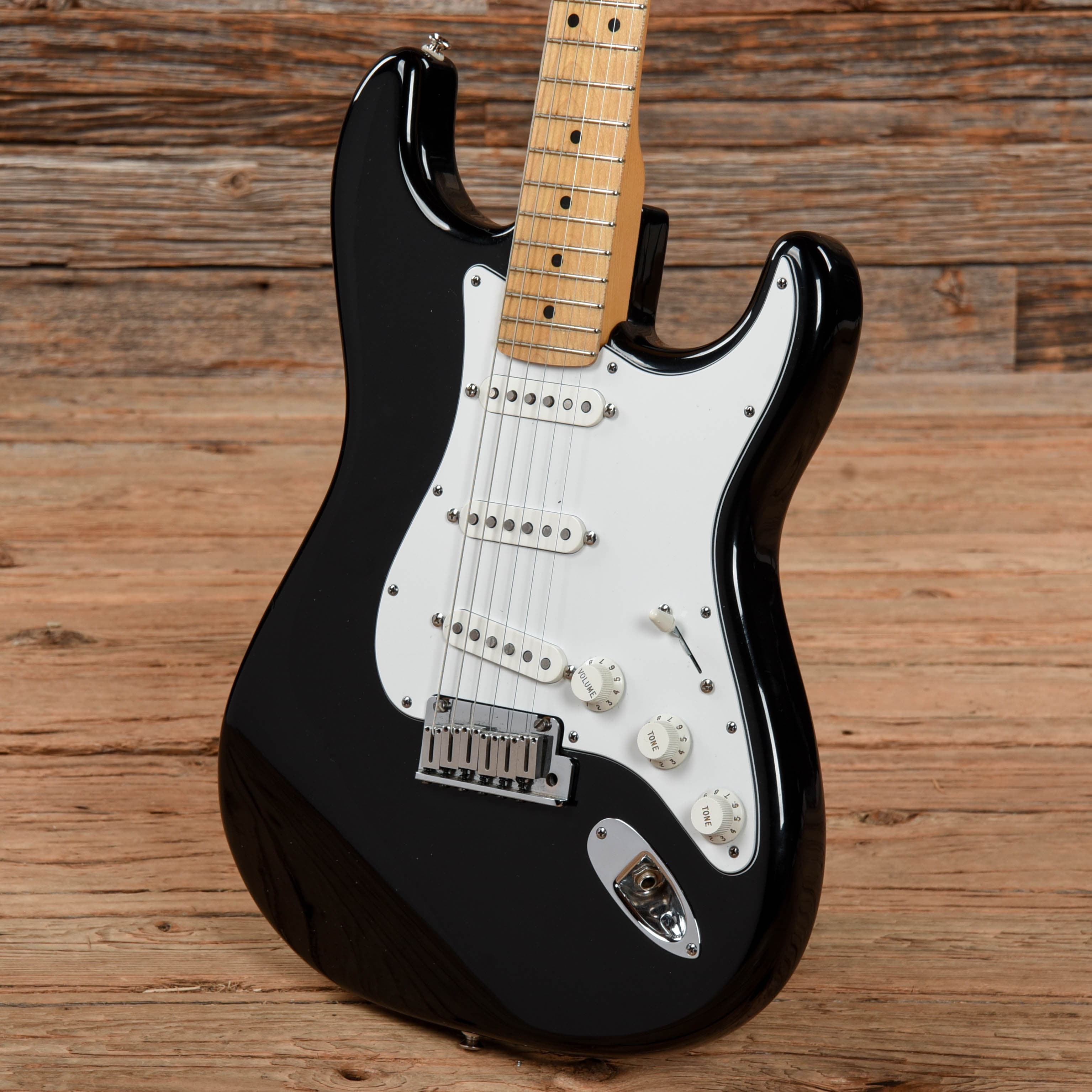 Fender American Standard Stratocaster Black 2000 Electric Guitars / Solid Body