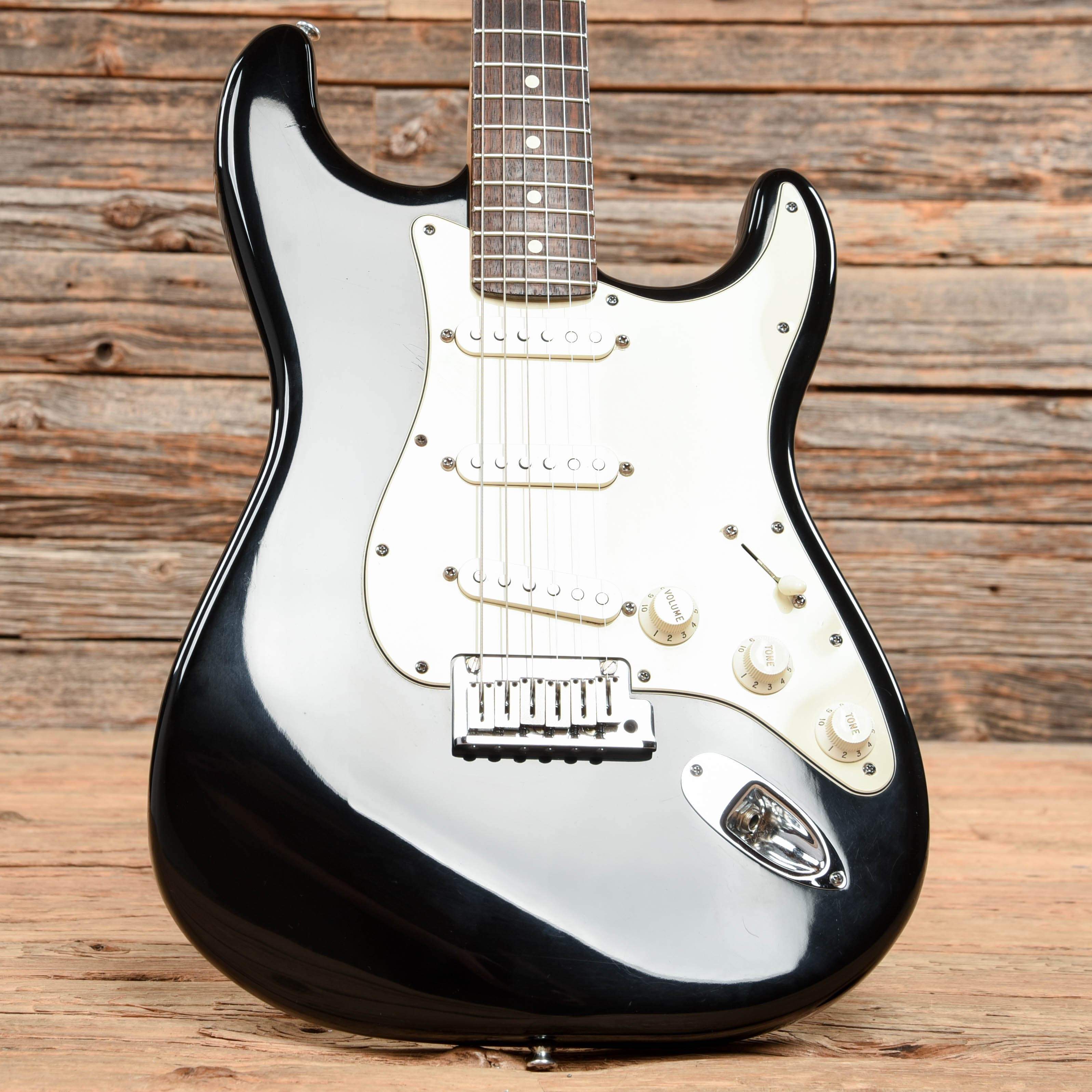 Fender American Standard Stratocaster Black 2001 Electric Guitars / Solid Body