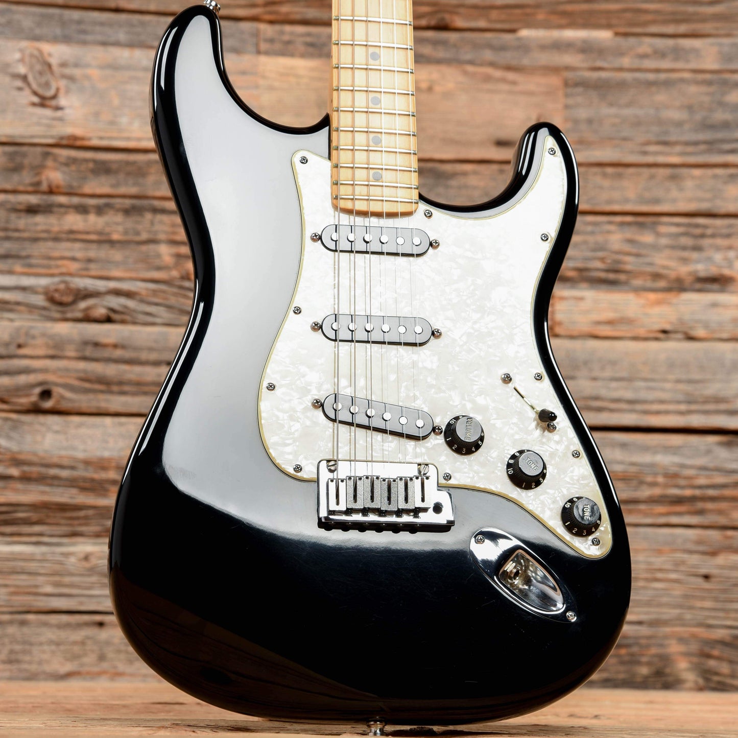 Fender American Standard Stratocaster Black 2003 Electric Guitars / Solid Body