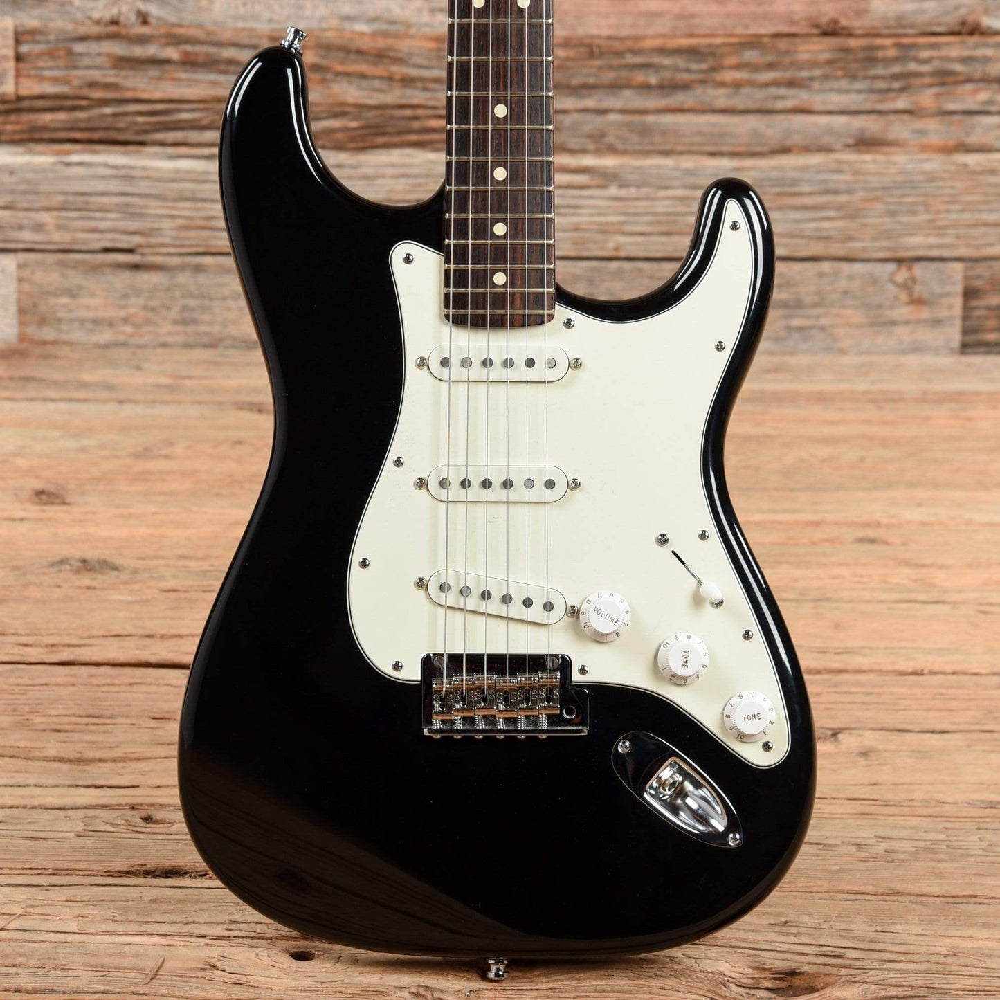 Fender American Standard Stratocaster Black 2004 Electric Guitars / Solid Body