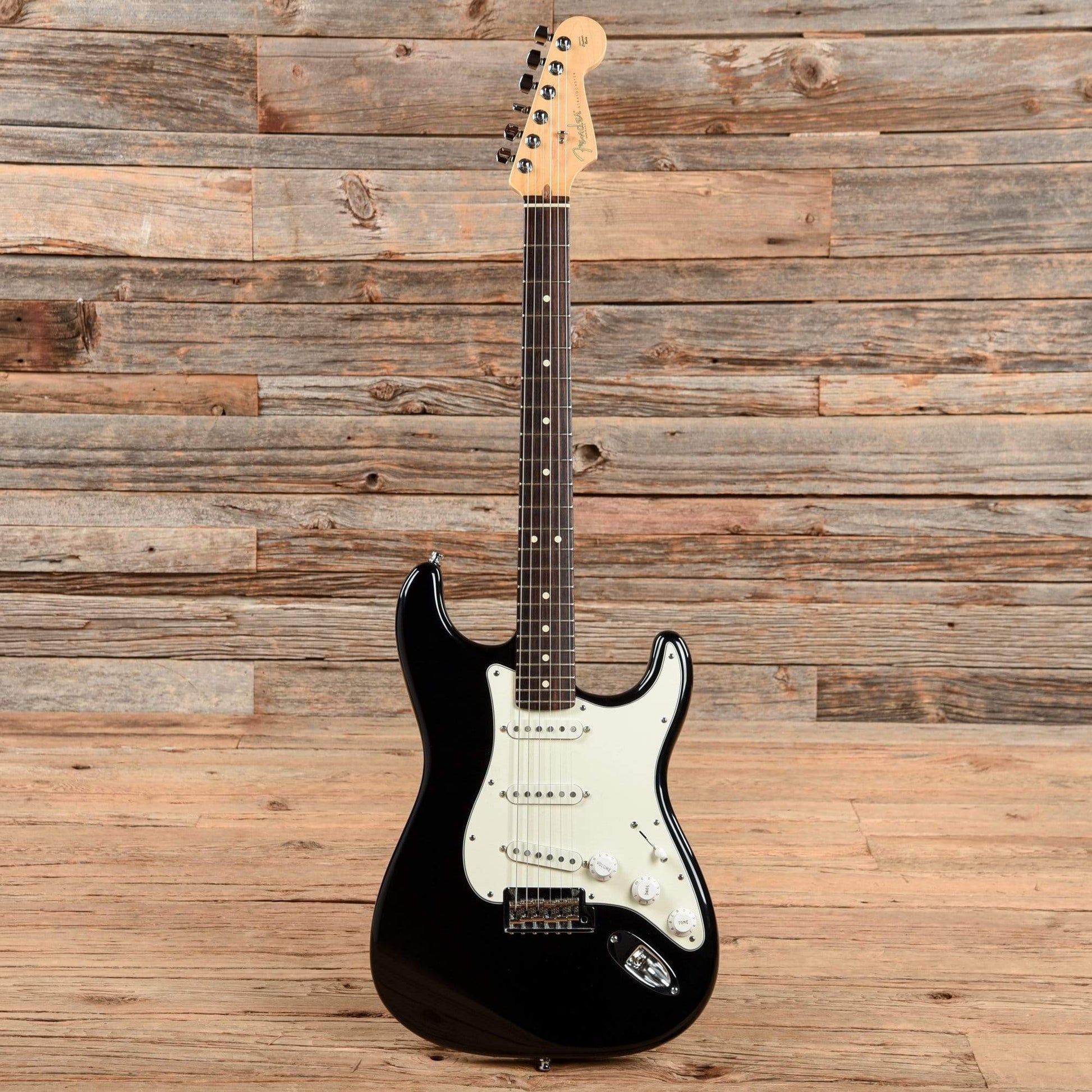 Fender American Standard Stratocaster Black 2004 Electric Guitars / Solid Body