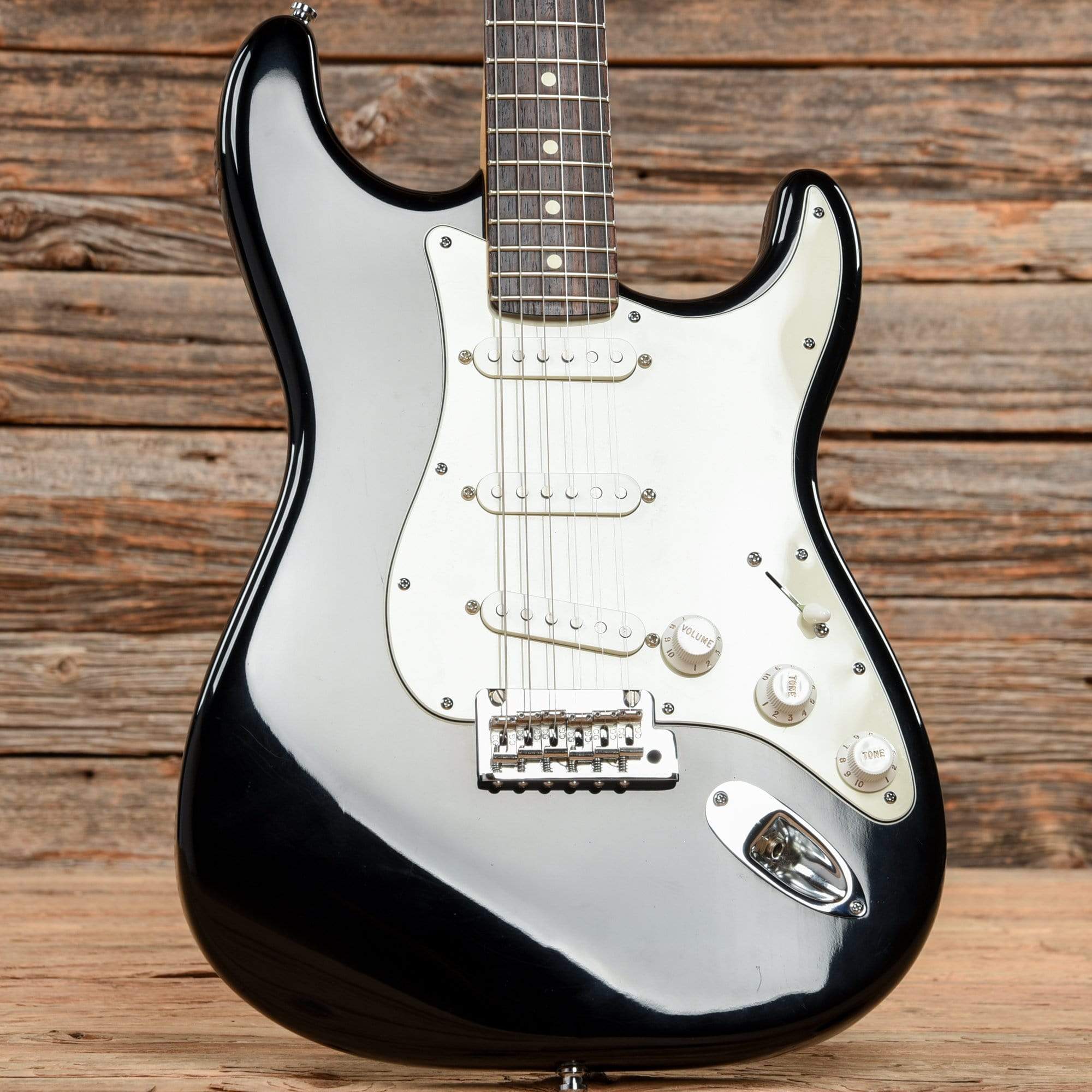 Fender American Standard Stratocaster Black 2004 – Chicago Music