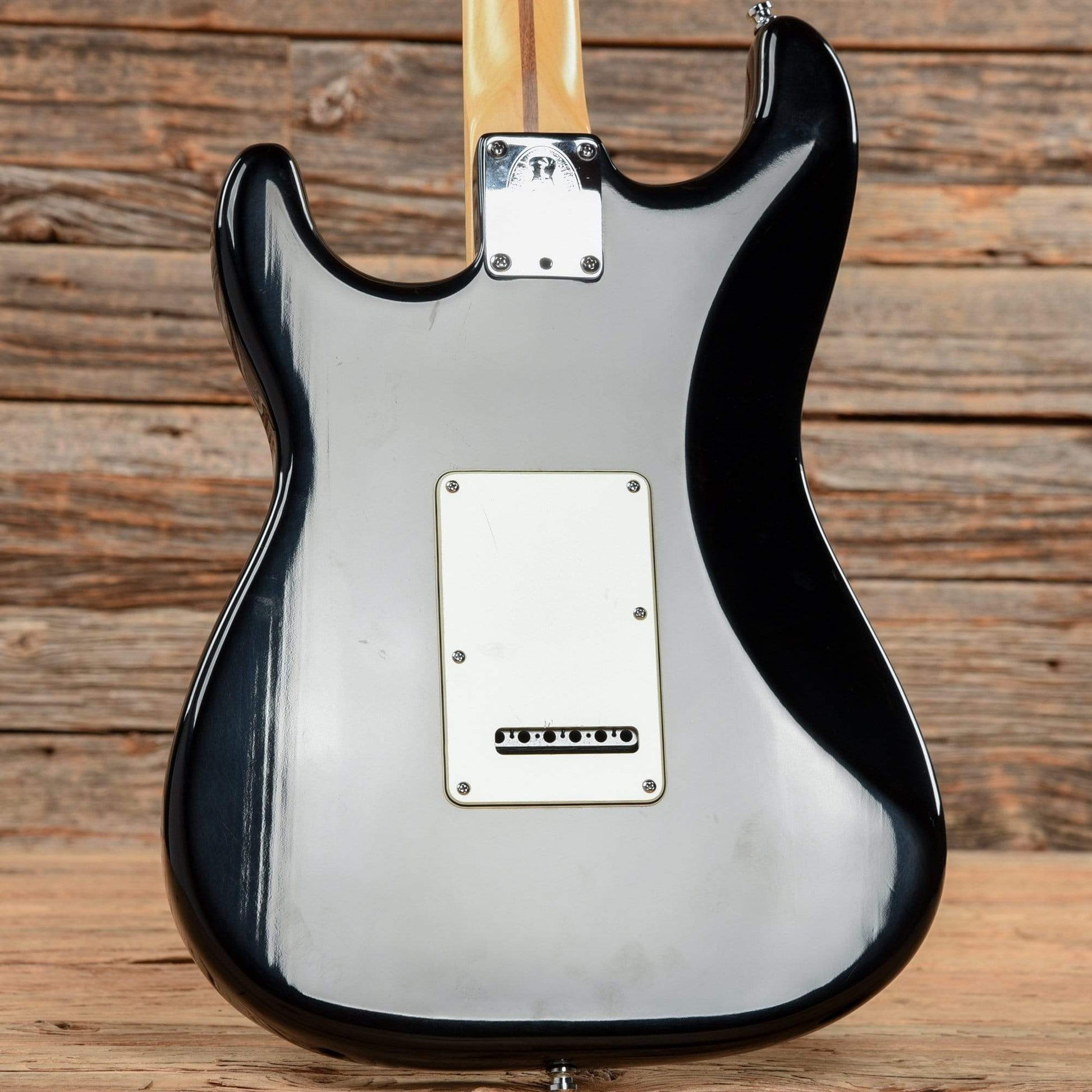 Fender American Standard Stratocaster Black 2004 Electric Guitars / Solid Body