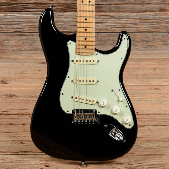 Fender American Standard Stratocaster Black 2011 Electric Guitars / Solid Body