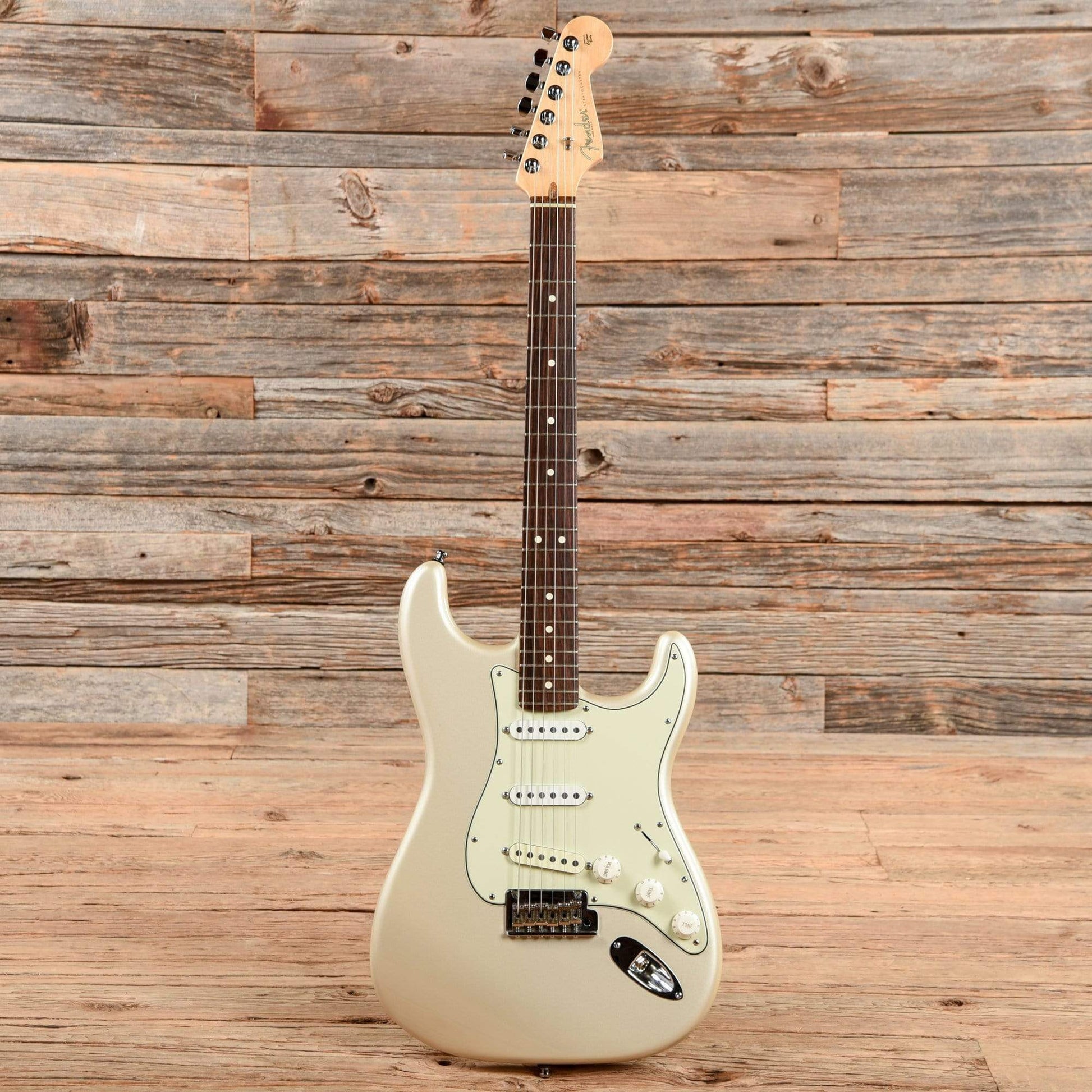 Fender American Standard Stratocaster Blizzard Pearl 2008 Electric Guitars / Solid Body