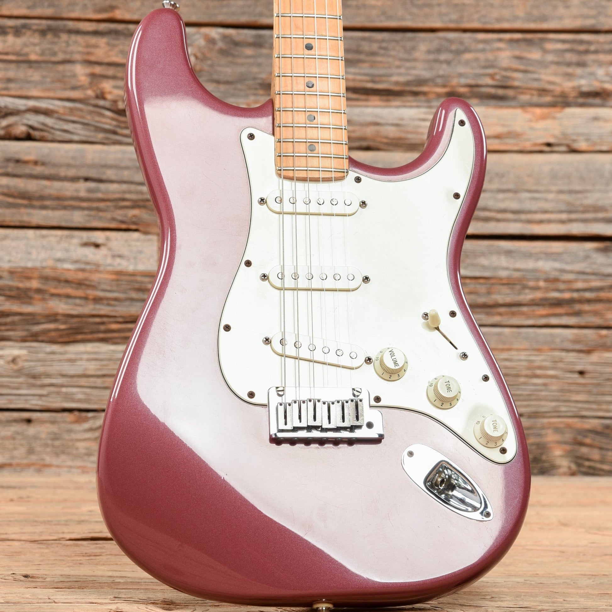 Fender American Standard Stratocaster Burgundy Mist 1995 Electric Guitars / Solid Body