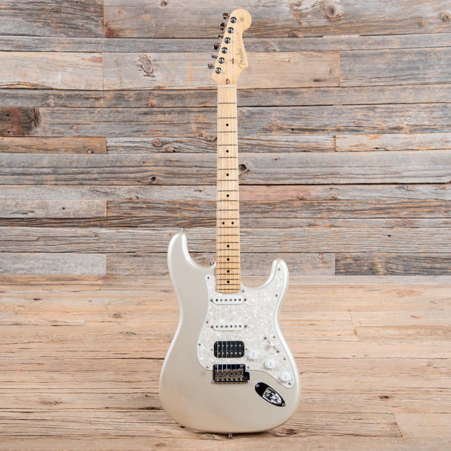 Fender American Standard Stratocaster HSS Blizzard Pearl 2008 Electric Guitars / Solid Body