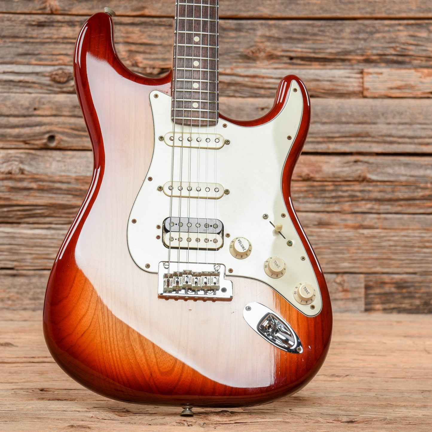 Fender American Standard Stratocaster HSS Shawbucker Sunburst 2016 Electric Guitars / Solid Body