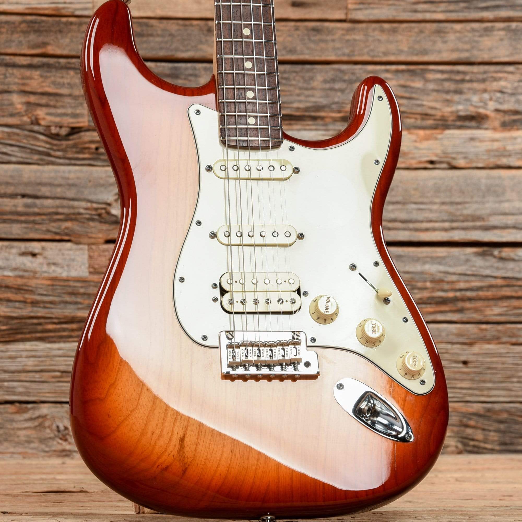 Fender American Standard Stratocaster HSS Sienna Sunburst 2013 Electric Guitars / Solid Body