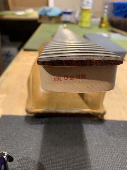 Fender American Standard Stratocaster Midnight Blue 1990 Electric Guitars / Solid Body