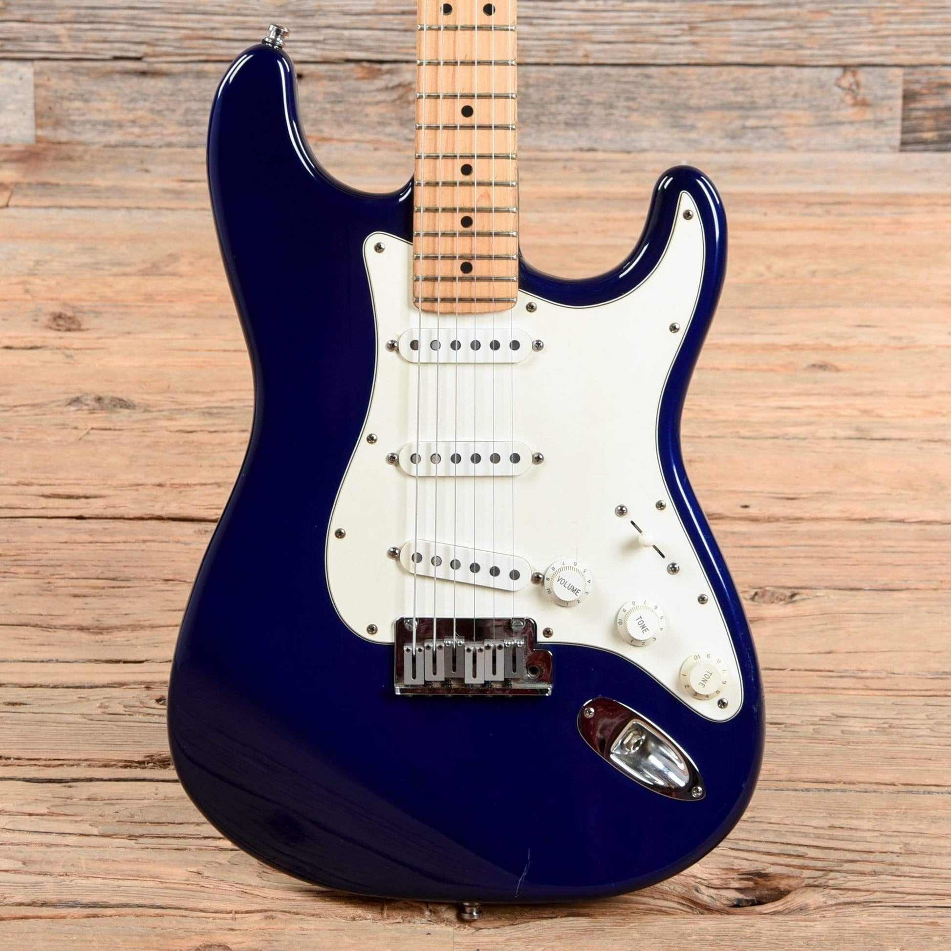 Fender American Standard Stratocaster Midnight Blue 1994 Electric Guitars / Solid Body