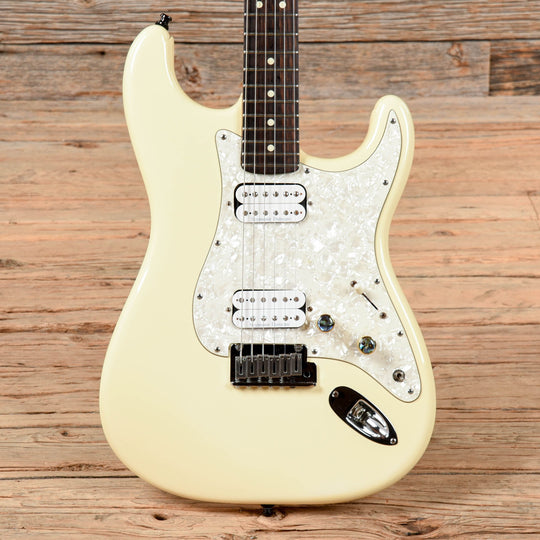 Fender American Standard Stratocaster Olympic White 2005 Electric Guitars / Solid Body