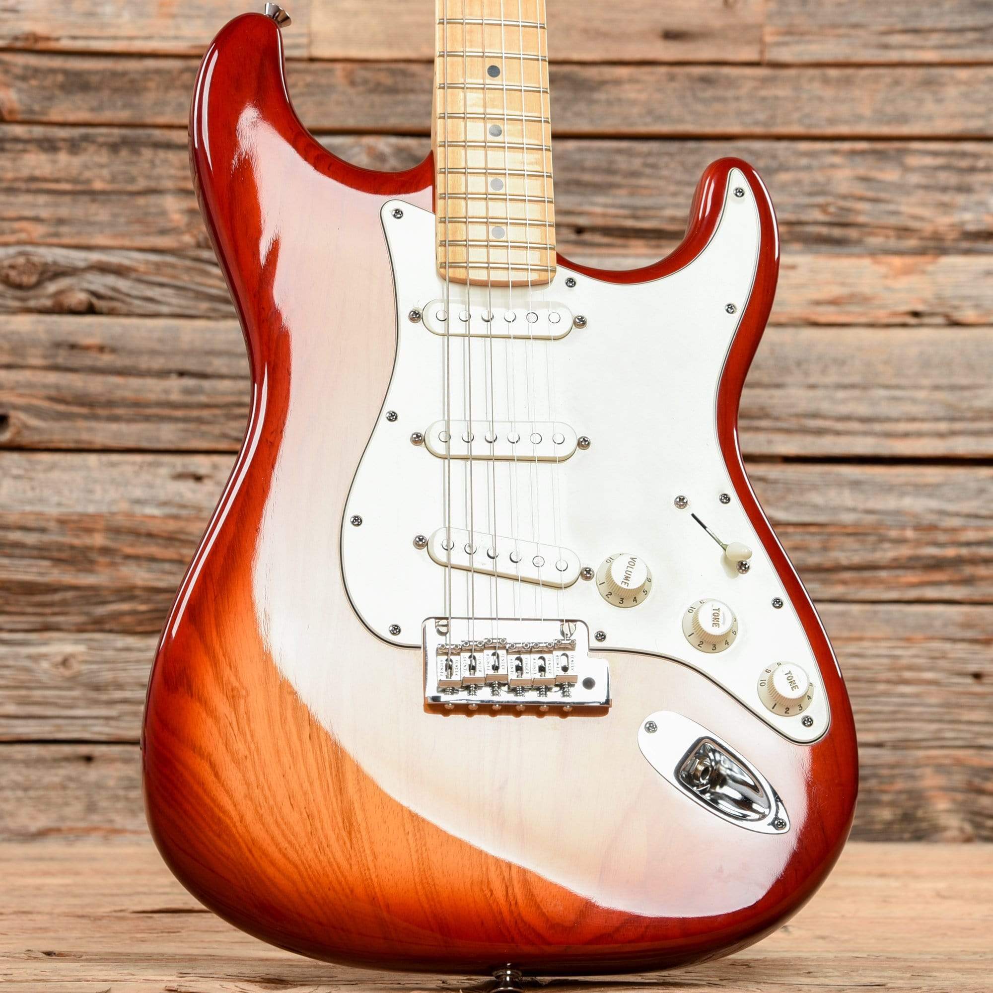 Fender American Standard Stratocaster Sienna Sunburst 2008 Electric Guitars / Solid Body