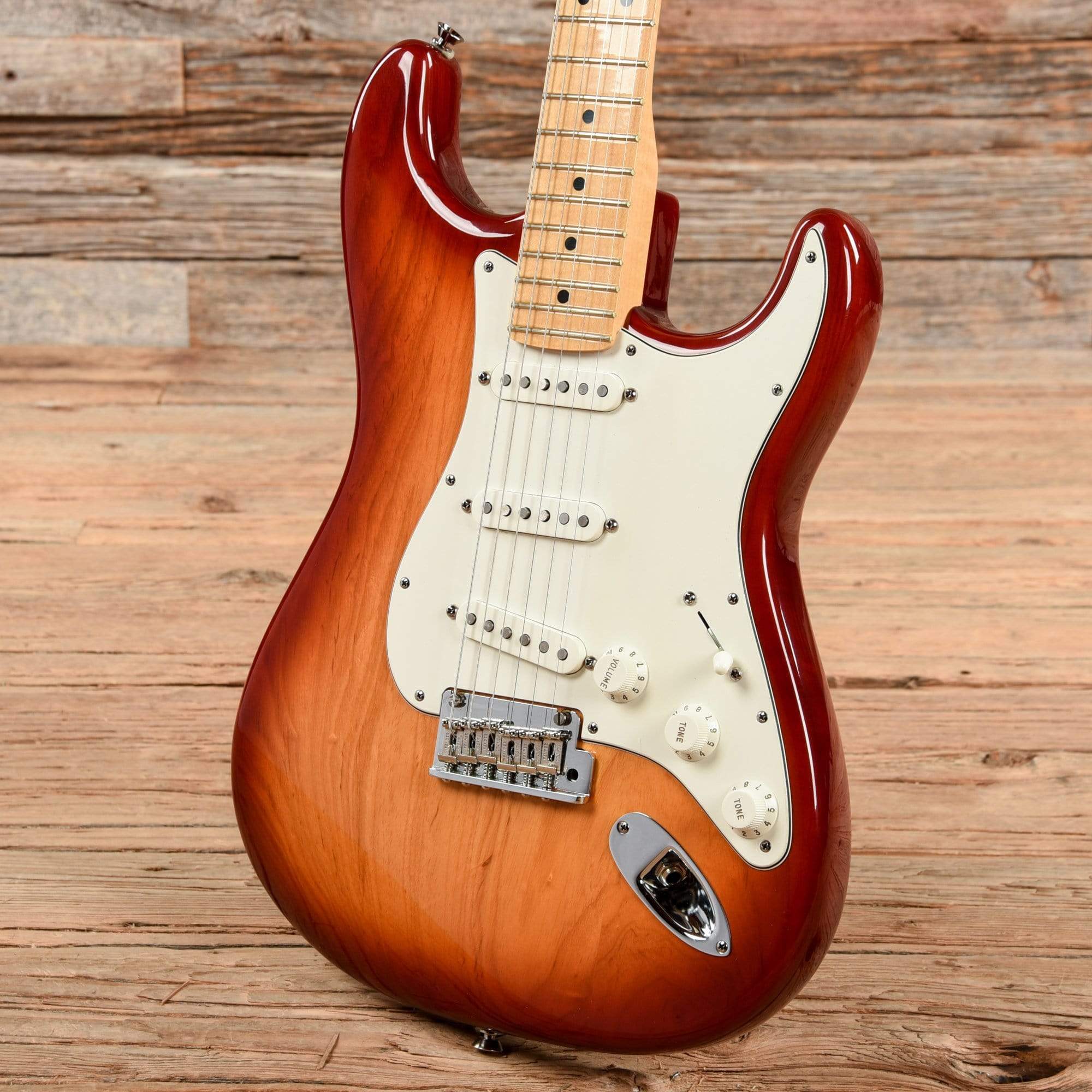 Fender American Standard Stratocaster Sienna Sunburst 2008 Electric Guitars / Solid Body