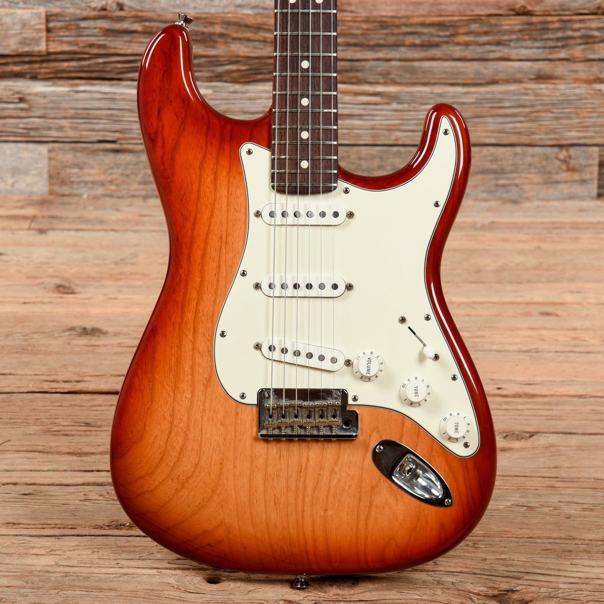 Fender American Standard Stratocaster Sienna Sunburst 2008 Electric Guitars / Solid Body