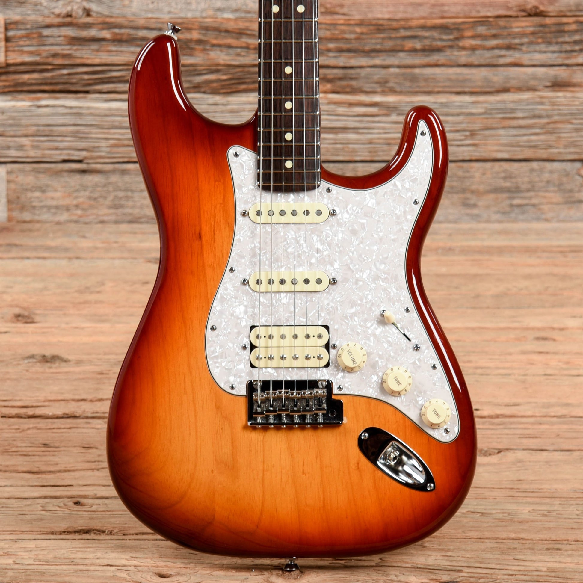 Fender American Standard Stratocaster Sienna Sunburst 2013 Electric Guitars / Solid Body