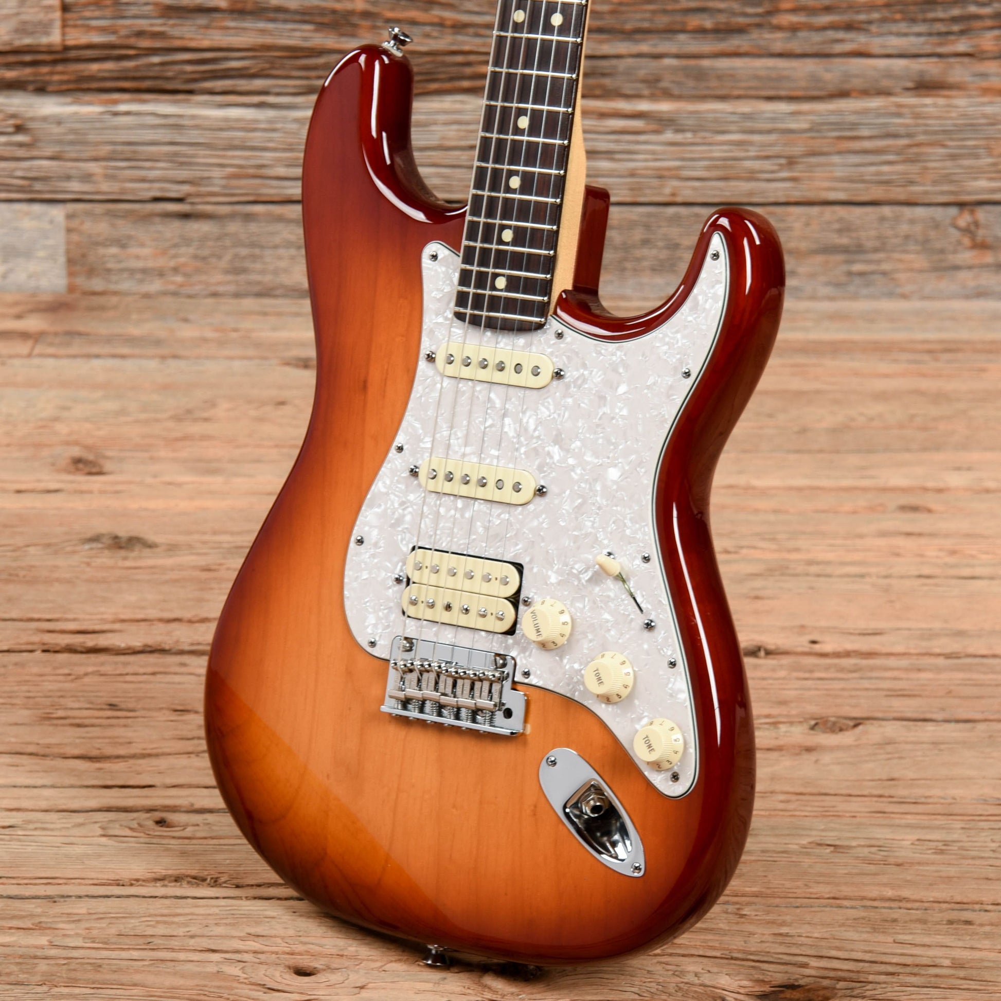 Fender American Standard Stratocaster Sienna Sunburst 2013 Electric Guitars / Solid Body