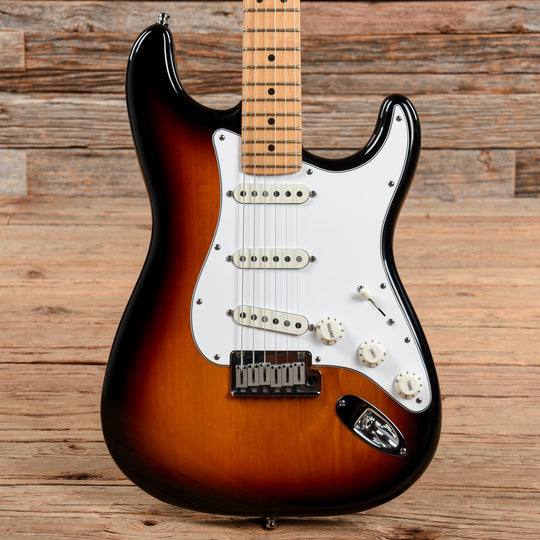 Fender American Standard Stratocaster Sunburst 1998 Electric Guitars / Solid Body