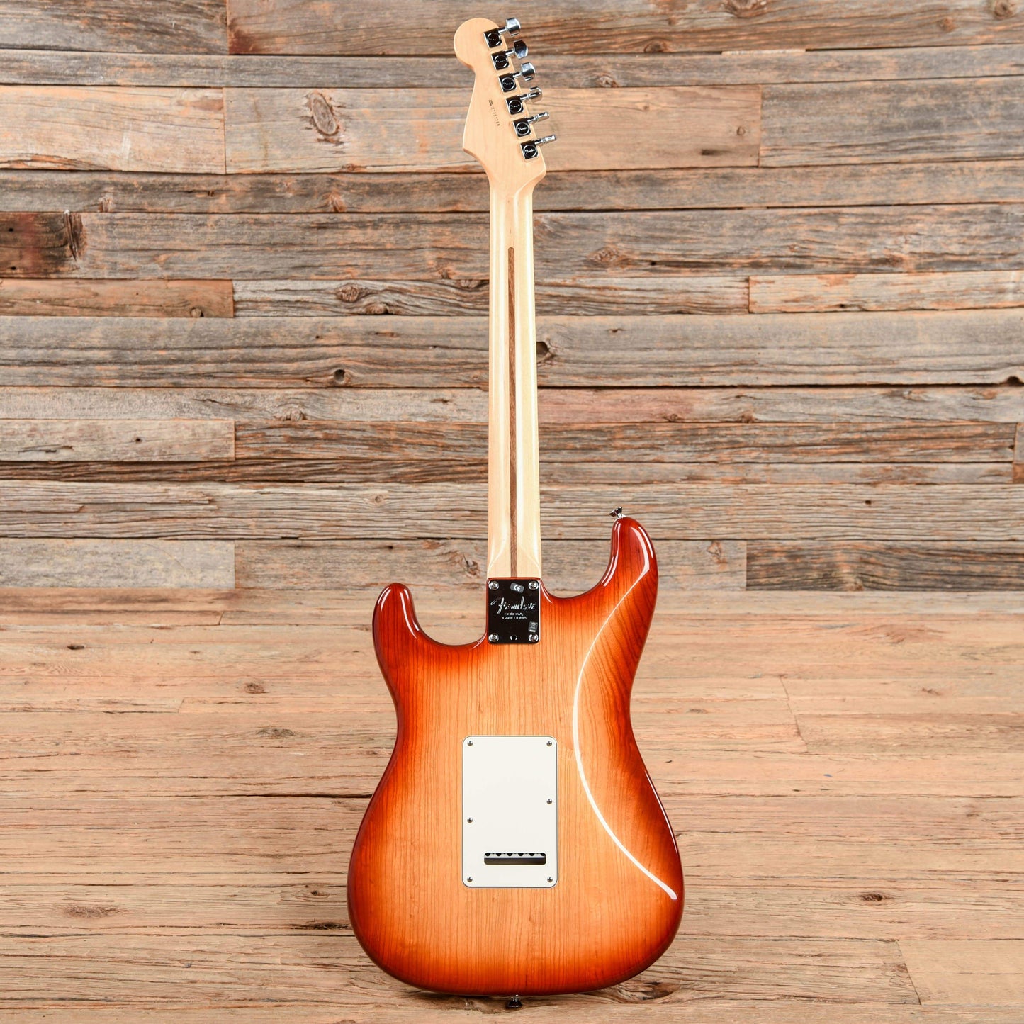 Fender American Standard Stratocaster Sunburst 2007 Electric Guitars / Solid Body