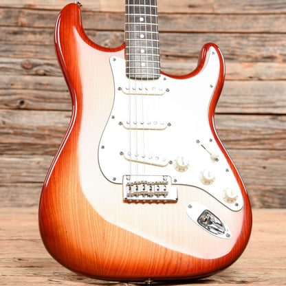 Fender American Standard Stratocaster Sunburst 2007 Electric Guitars / Solid Body