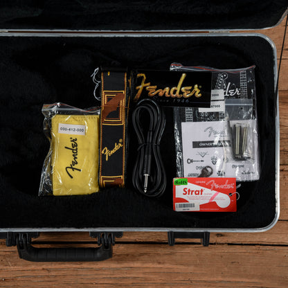 Fender American Standard Stratocaster Sunburst 2008 Electric Guitars / Solid Body