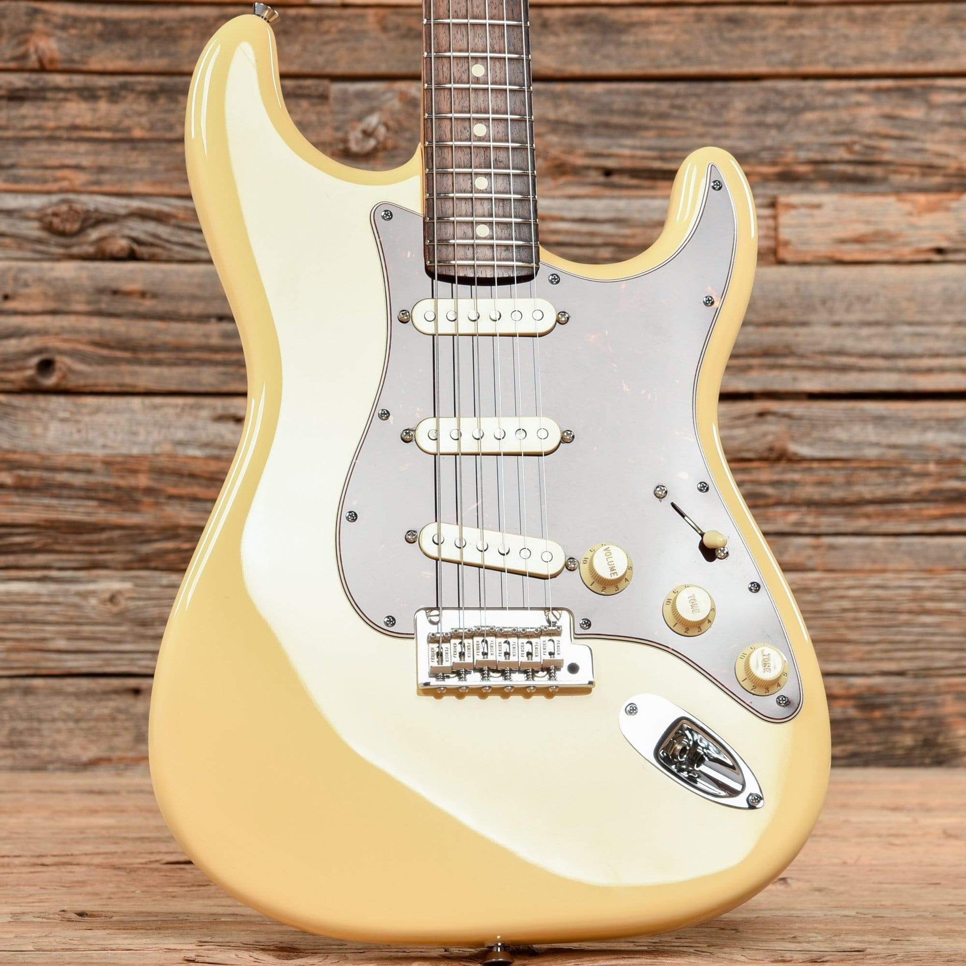 Fender American Standard Stratocaster Vintage White 2014 Electric Guitars / Solid Body