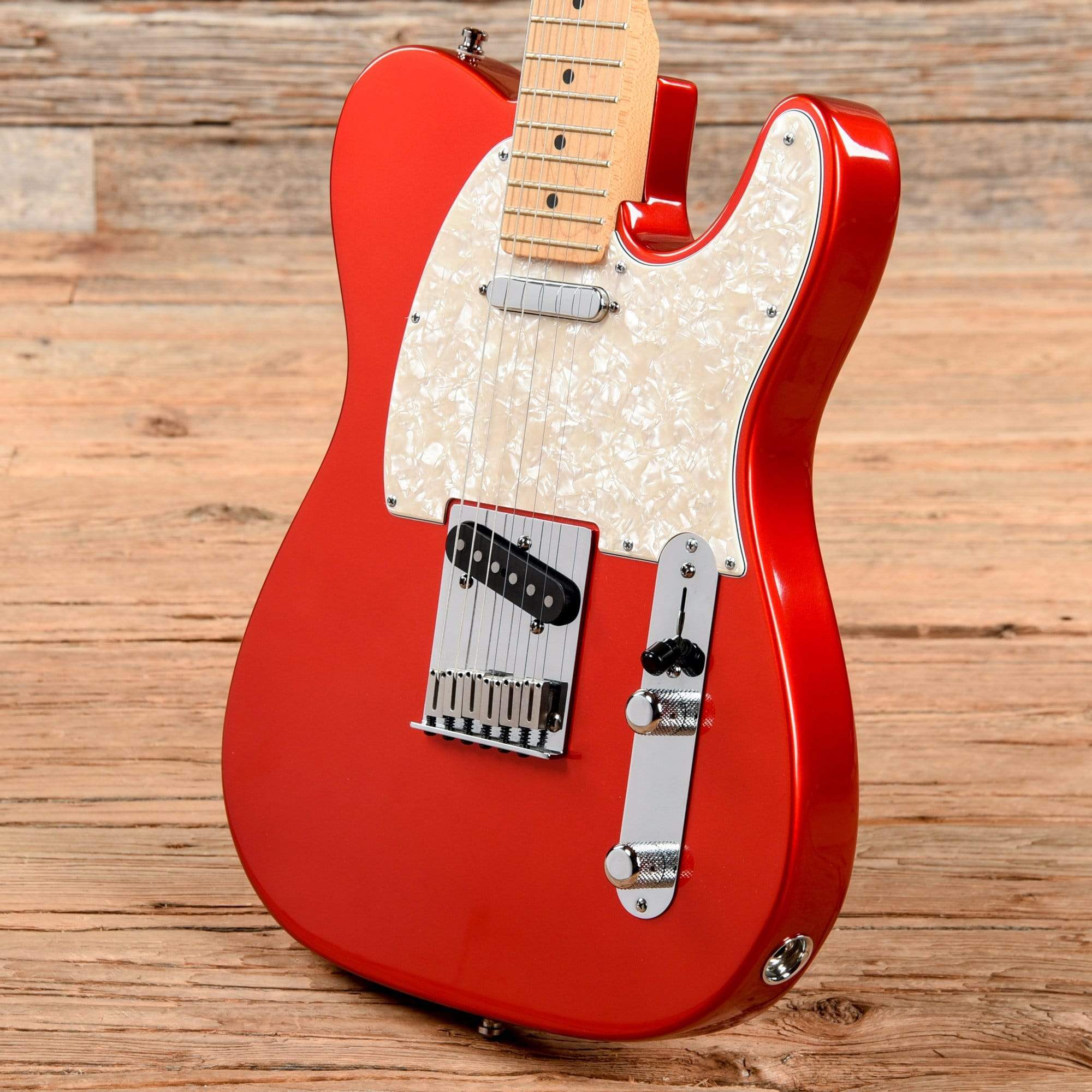 Fender Telecaster レッド　Oシリアル Fender American Standard Telecaster Chrome Red 2002 – Chicago